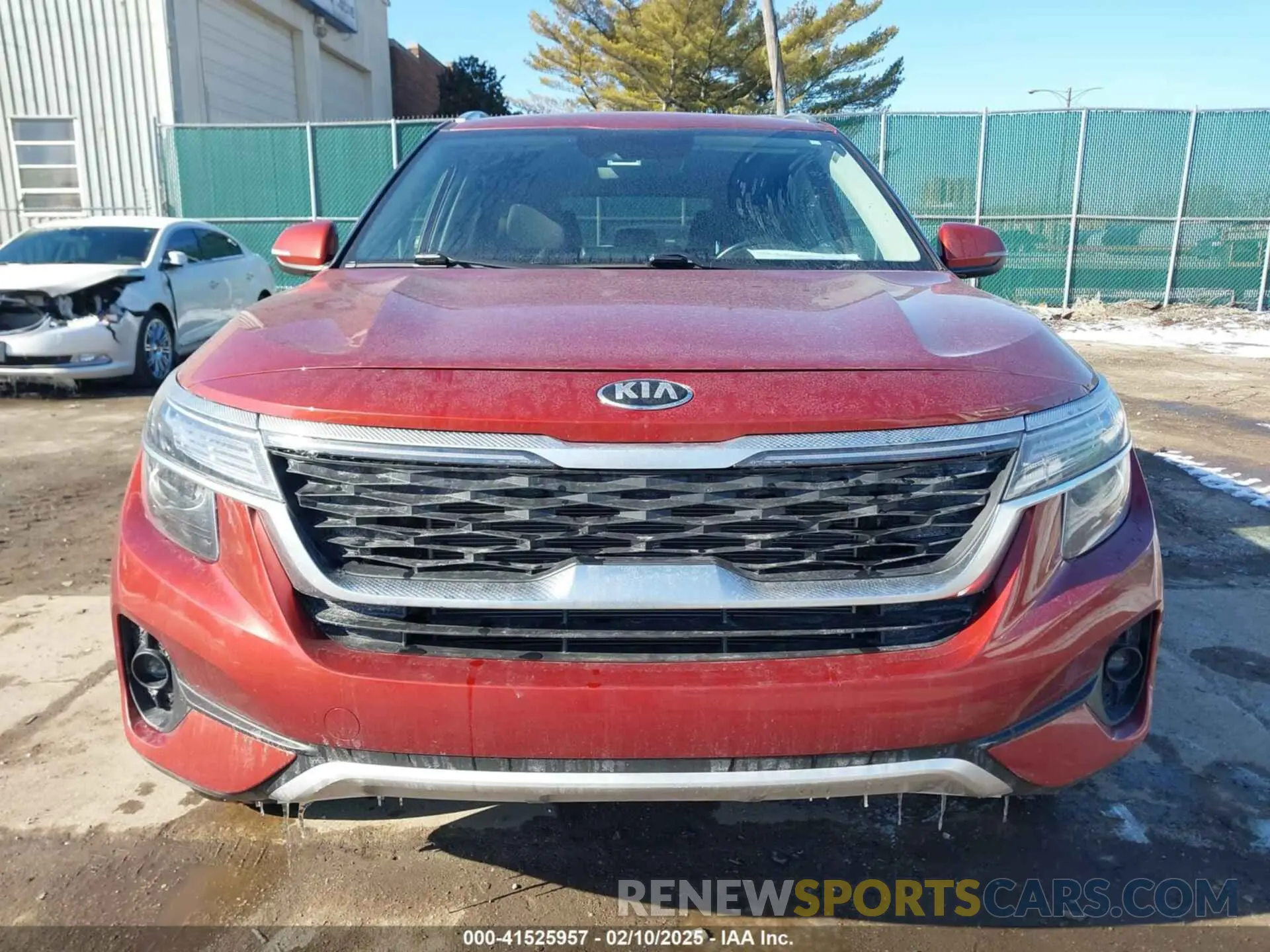 12 Photograph of a damaged car KNDEUCAA5M7226700 KIA SELTOS 2021