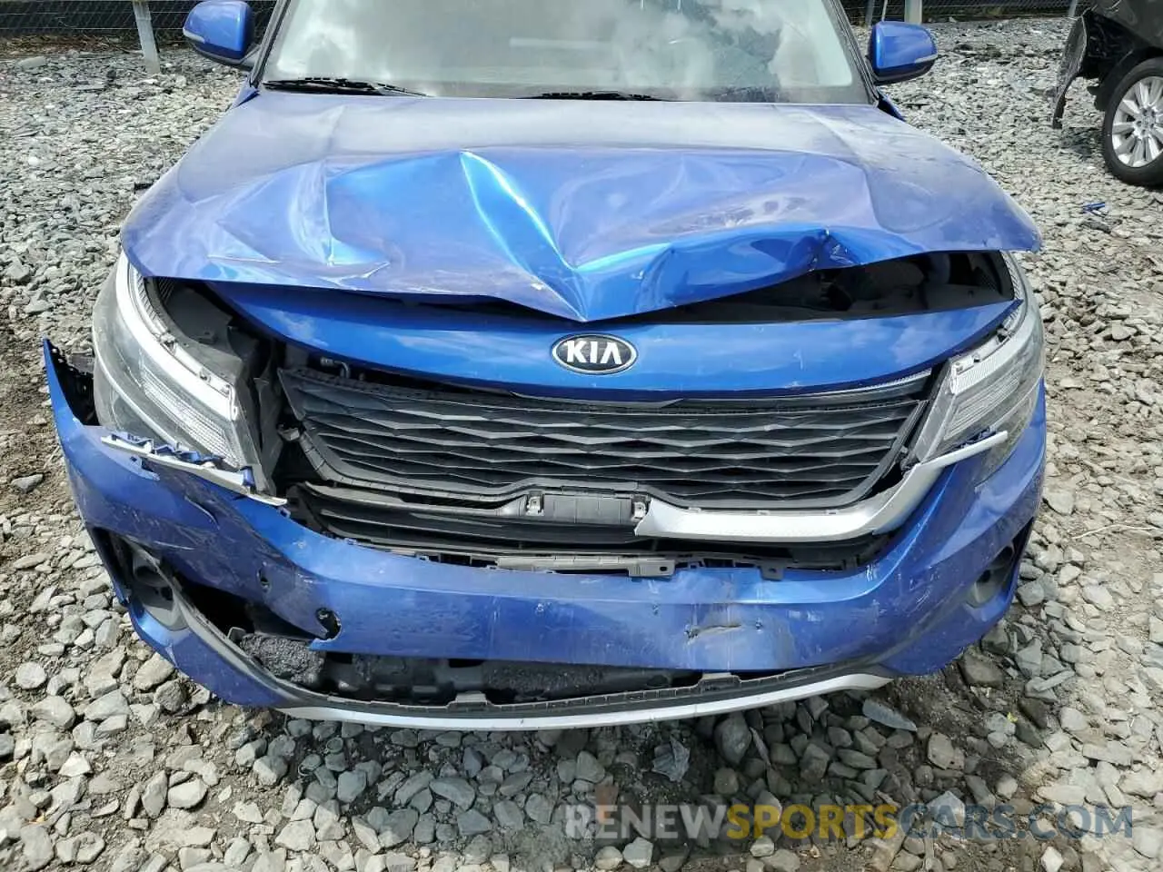 12 Photograph of a damaged car KNDEUCAA6M7081571 KIA SELTOS 2021