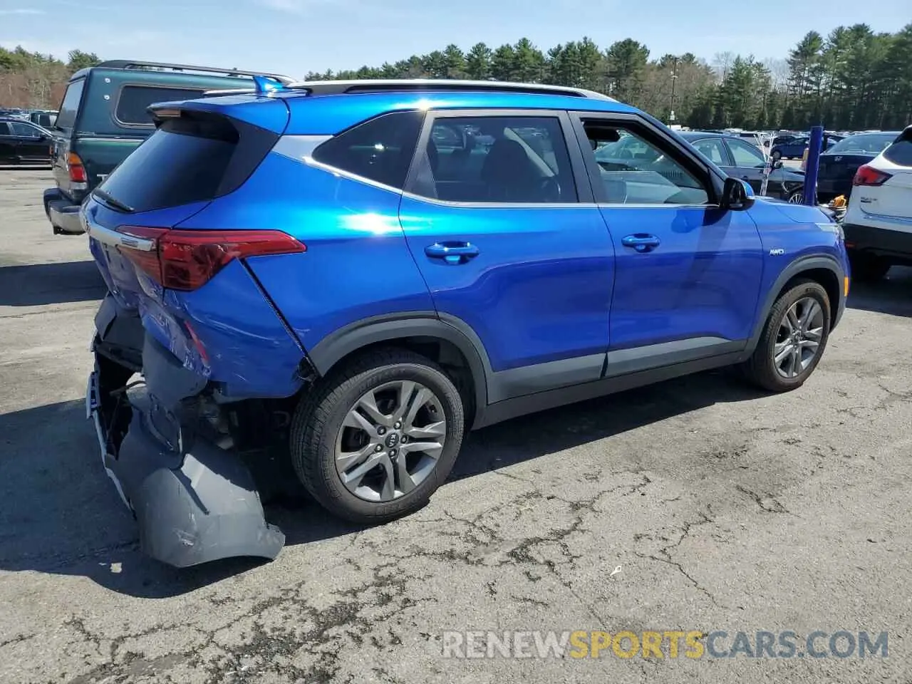 3 Photograph of a damaged car KNDEUCAA6M7100149 KIA SELTOS 2021