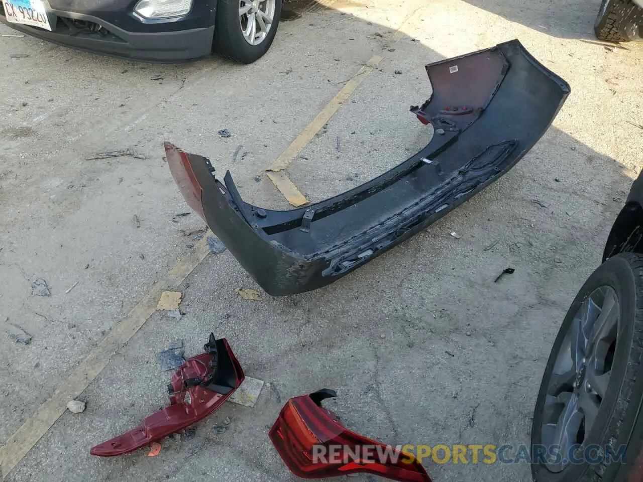 12 Photograph of a damaged car KNDEUCAA7M7039426 KIA SELTOS 2021