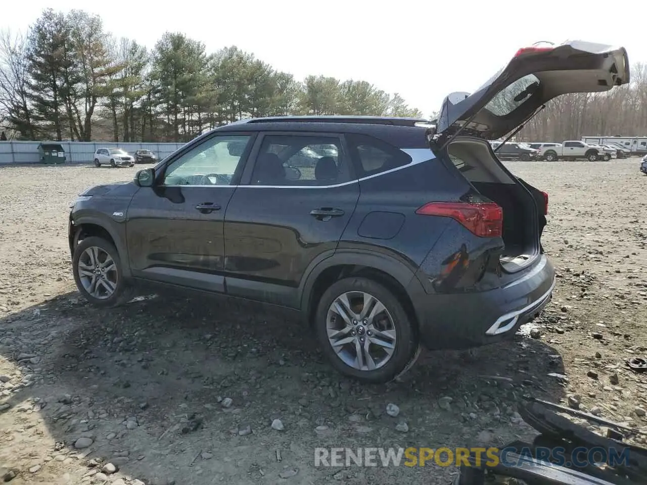 2 Photograph of a damaged car KNDEUCAA8M7101609 KIA SELTOS 2021