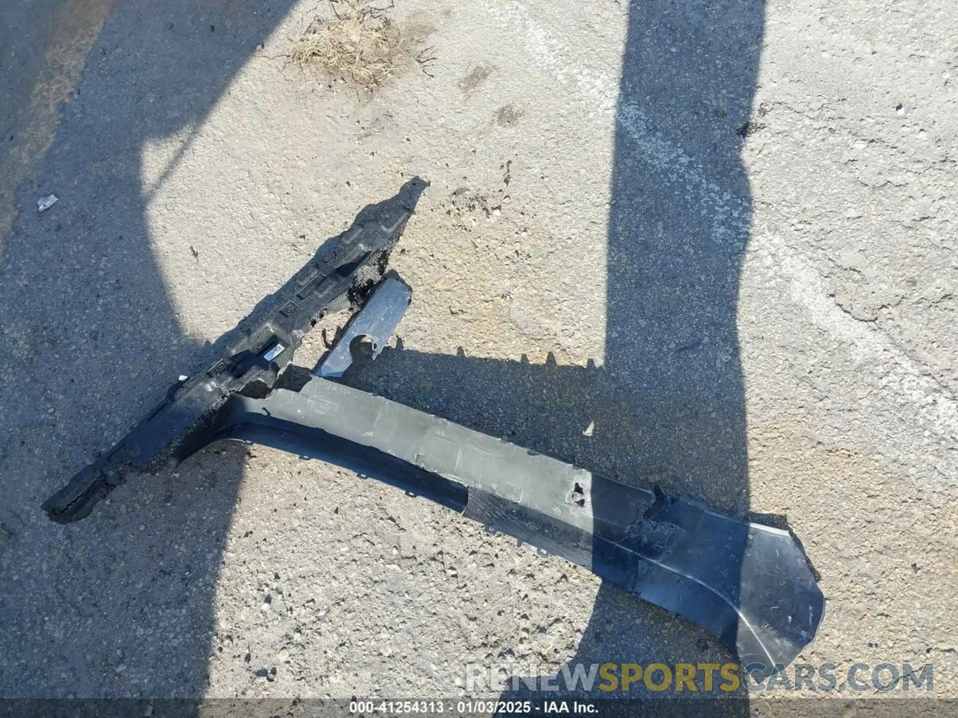 11 Photograph of a damaged car KNDEUCAA8M7175466 KIA SELTOS 2021