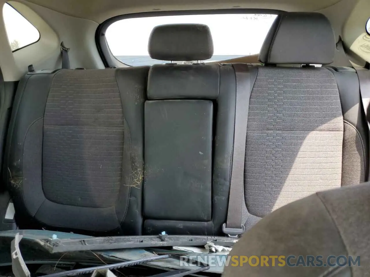 10 Photograph of a damaged car KNDEUCAA9M7149295 KIA SELTOS 2021
