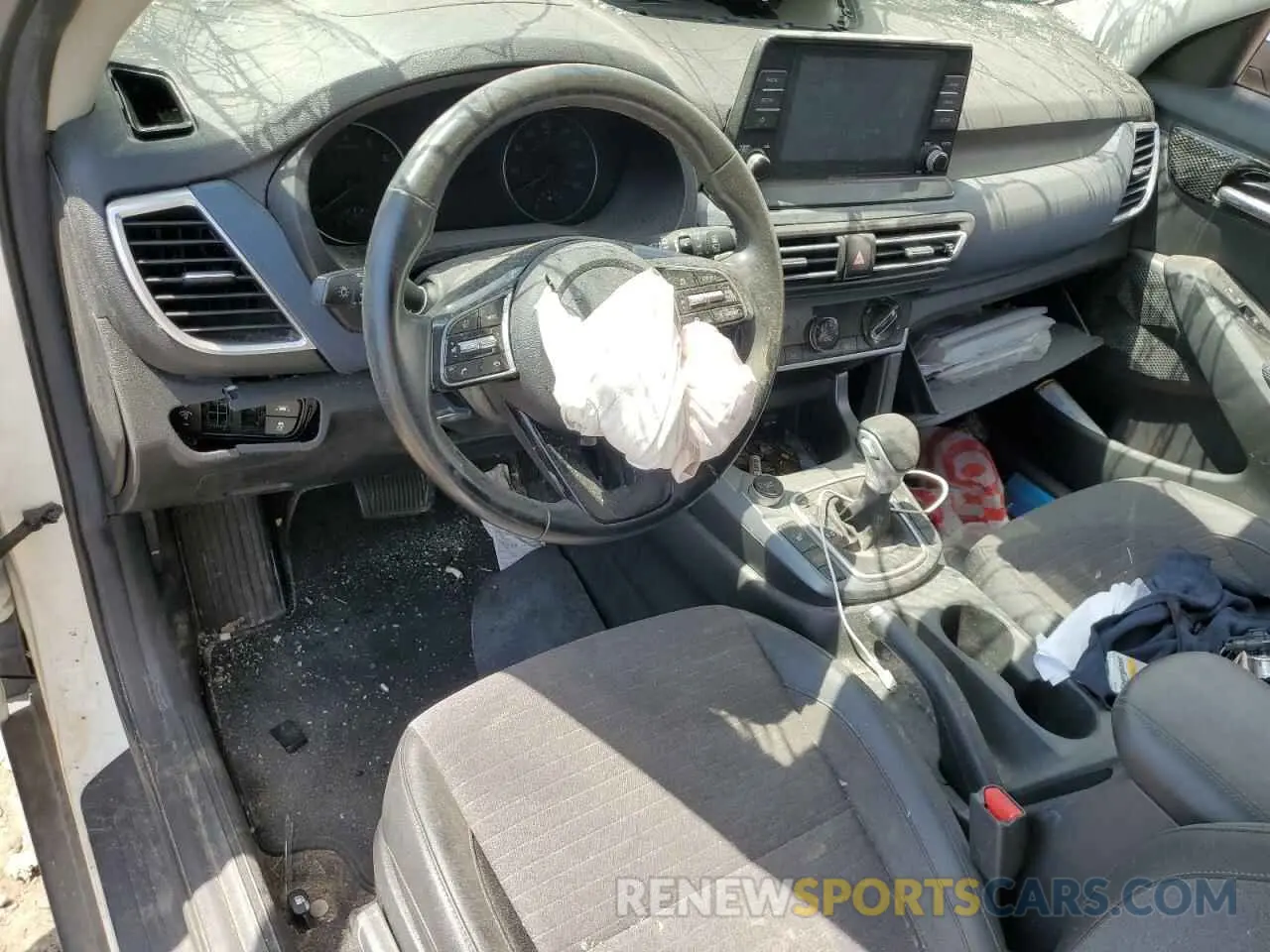 8 Photograph of a damaged car KNDEUCAA9M7149295 KIA SELTOS 2021