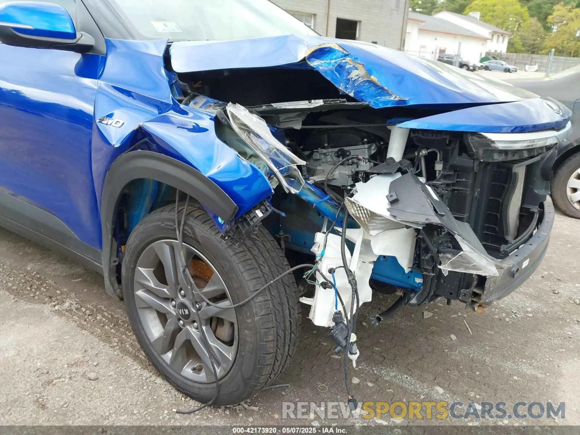 6 Photograph of a damaged car KNDEUCAAXM7121179 KIA SELTOS 2021
