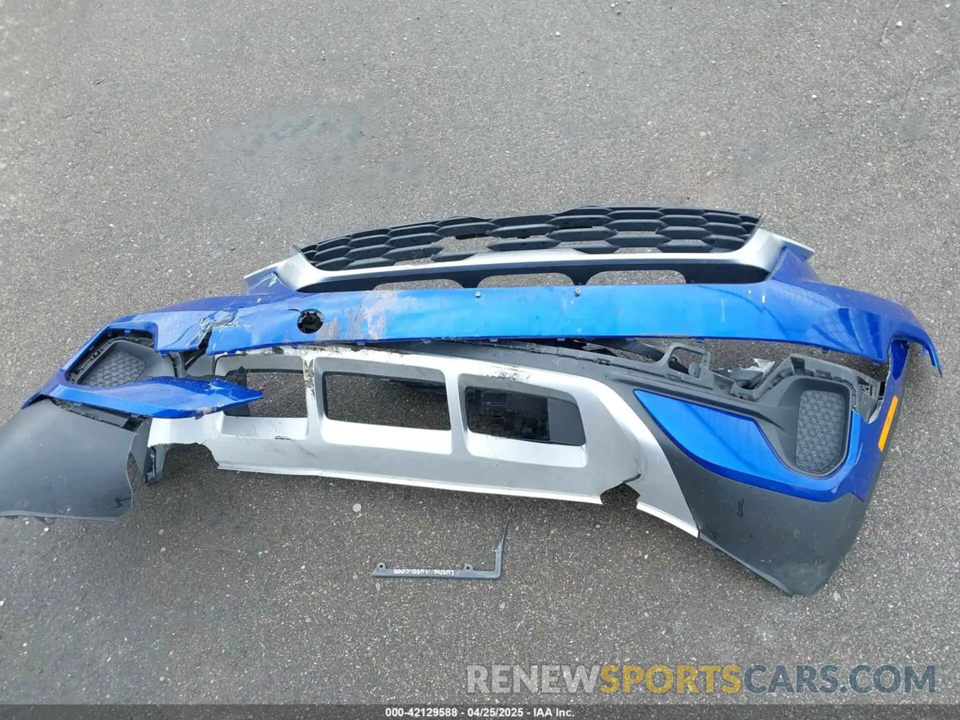 12 Photograph of a damaged car KNDEPCAA0N7334425 KIA SELTOS 2022