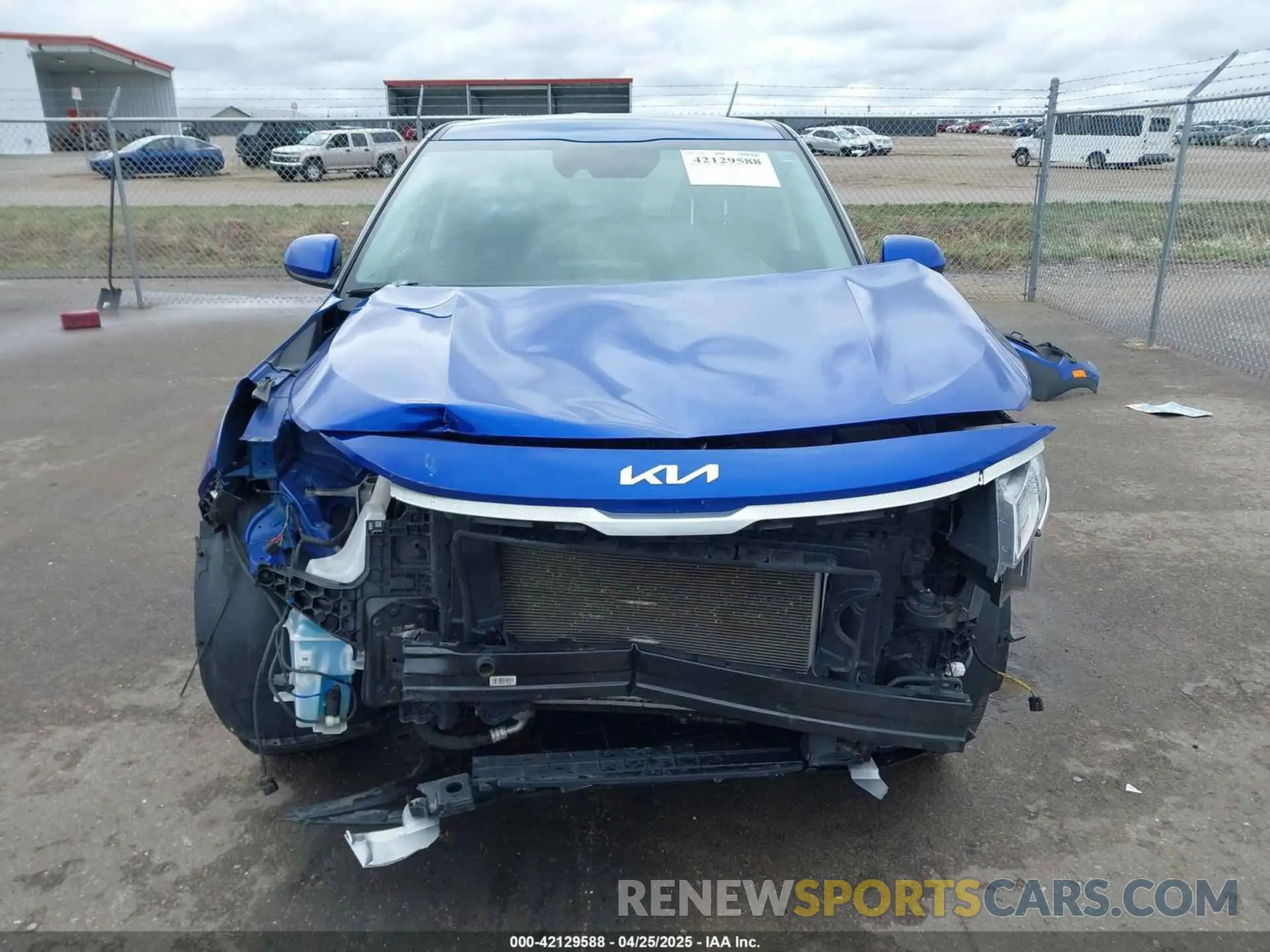 13 Photograph of a damaged car KNDEPCAA0N7334425 KIA SELTOS 2022