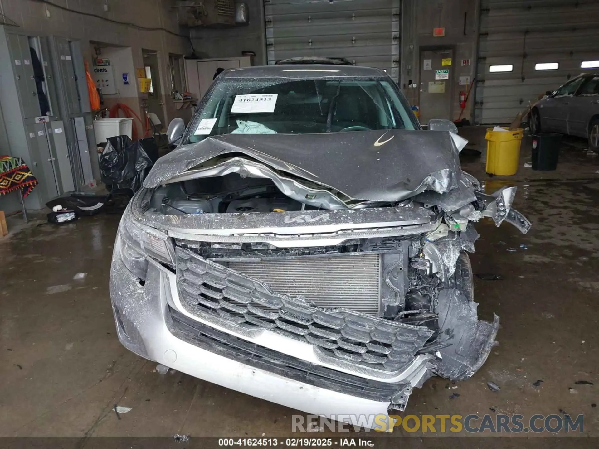 11 Photograph of a damaged car KNDEPCAA2N7303631 KIA SELTOS 2022