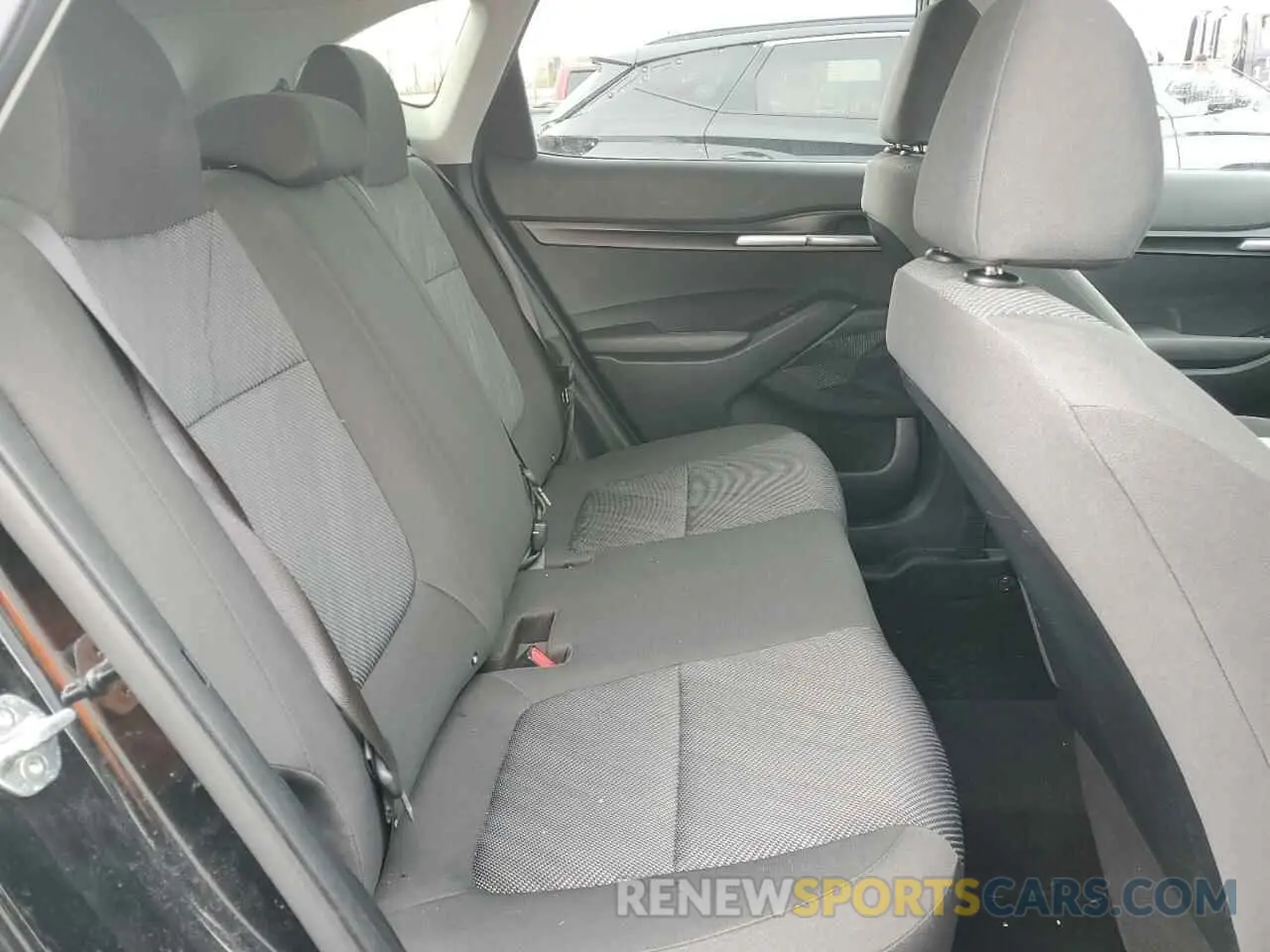 11 Photograph of a damaged car KNDEPCAA2N7317545 KIA SELTOS 2022