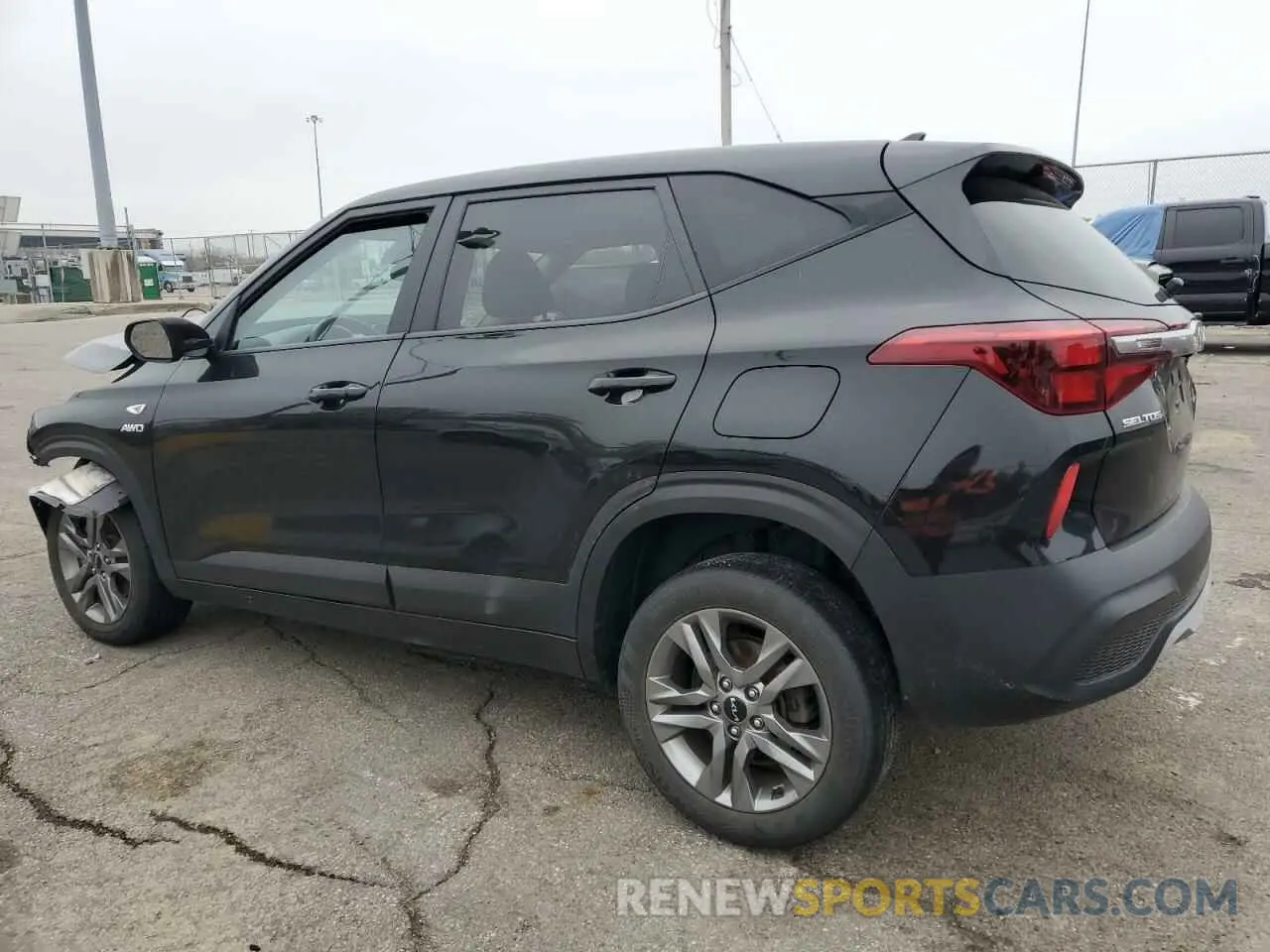 2 Photograph of a damaged car KNDEPCAA3N7248624 KIA SELTOS 2022