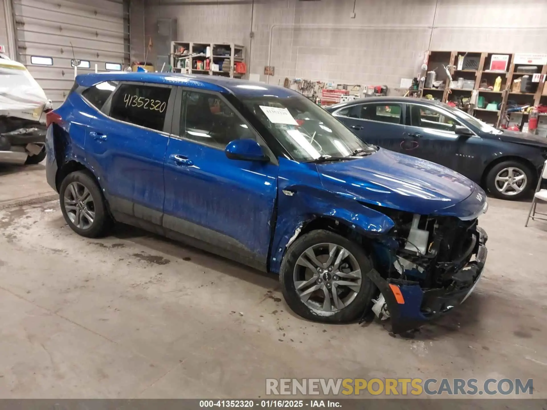 1 Photograph of a damaged car KNDEPCAA4N7307454 KIA SELTOS 2022