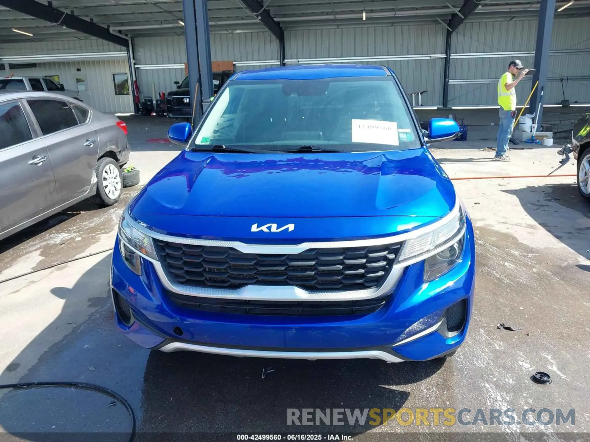 12 Photograph of a damaged car KNDEPCAA4N7317241 KIA SELTOS 2022