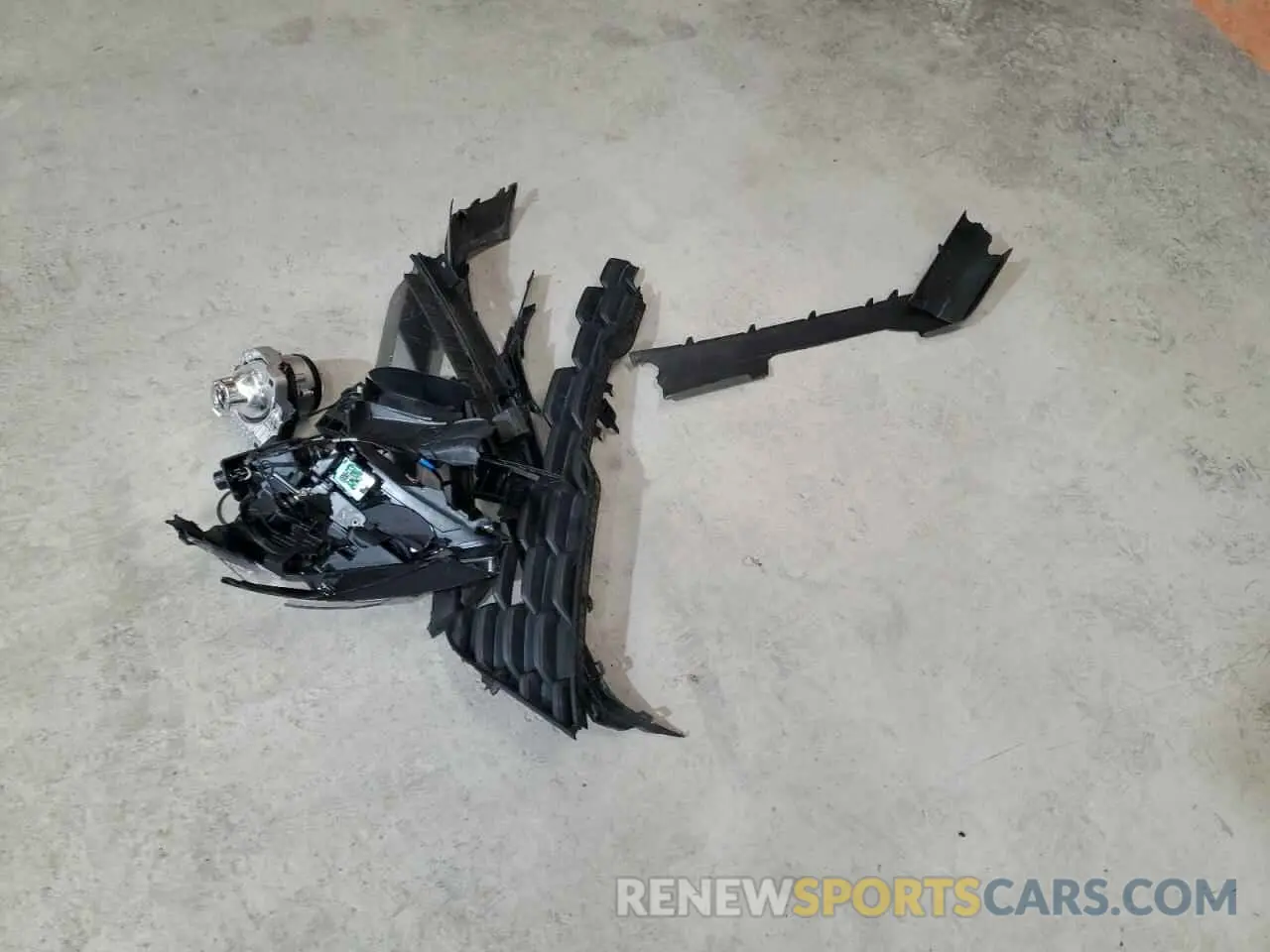 13 Photograph of a damaged car KNDEPCAA5N7288395 KIA SELTOS 2022