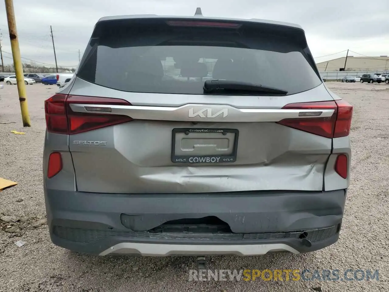 6 Photograph of a damaged car KNDEPCAA5N7335098 KIA SELTOS 2022
