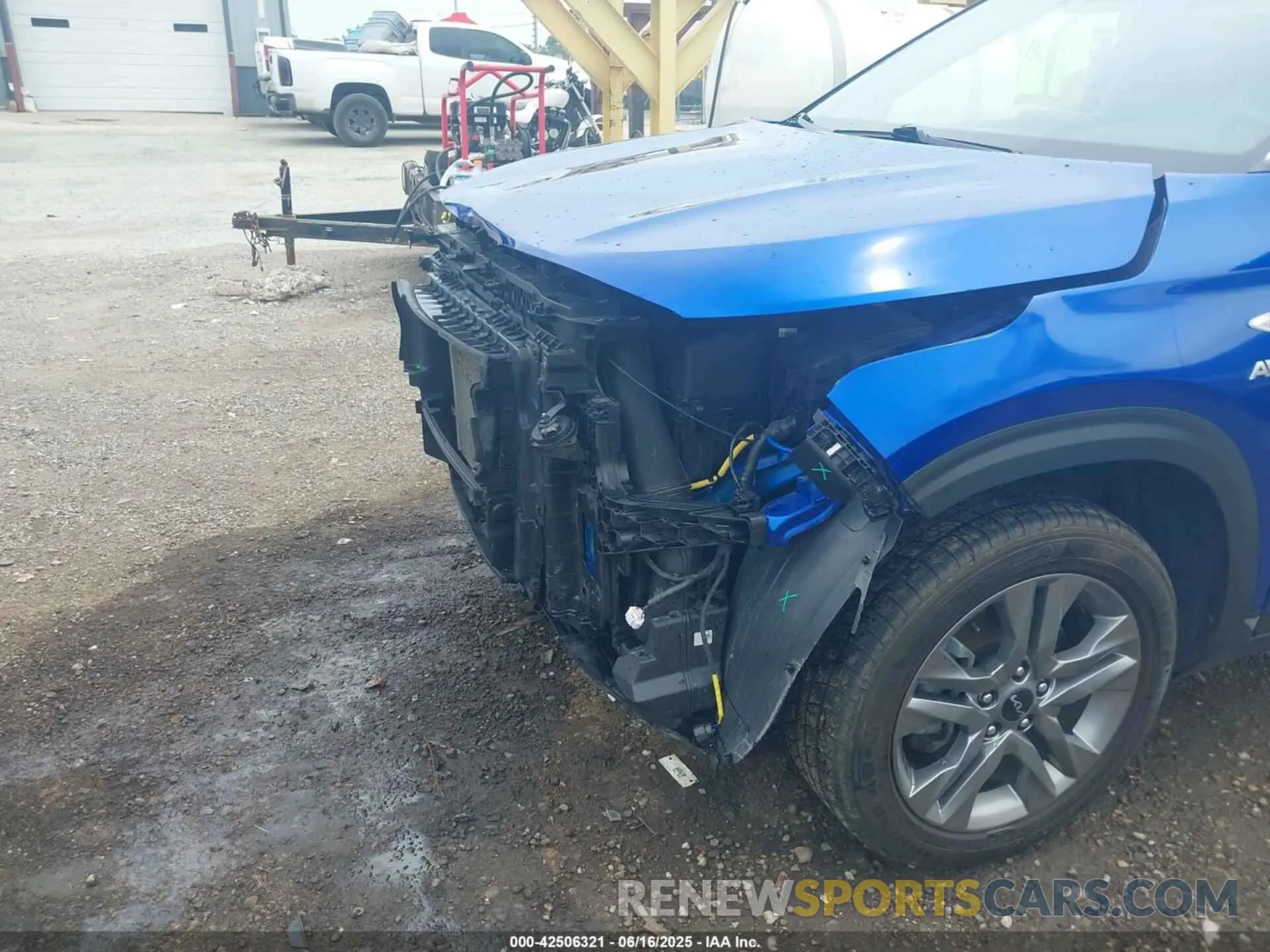 19 Photograph of a damaged car KNDEPCAA7N7260033 KIA SELTOS 2022
