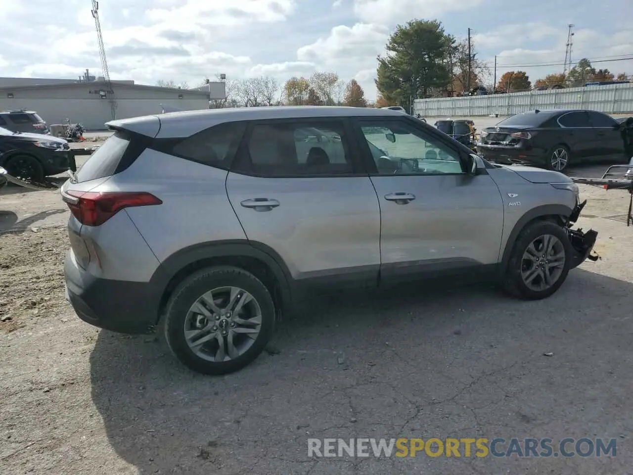 3 Photograph of a damaged car KNDEPCAAXN7319091 KIA SELTOS 2022