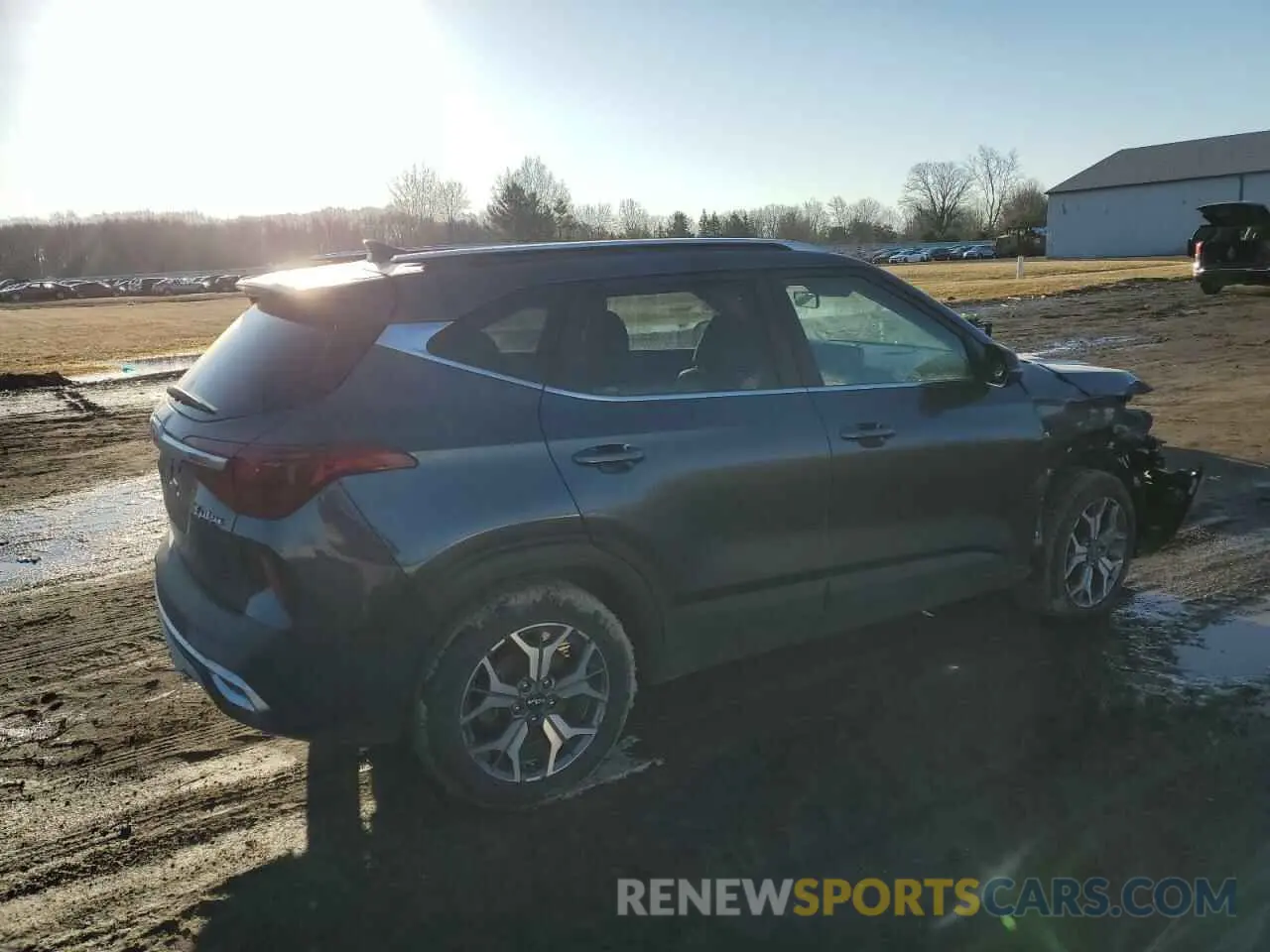 3 Photograph of a damaged car KNDERCAA2N7236653 KIA SELTOS 2022