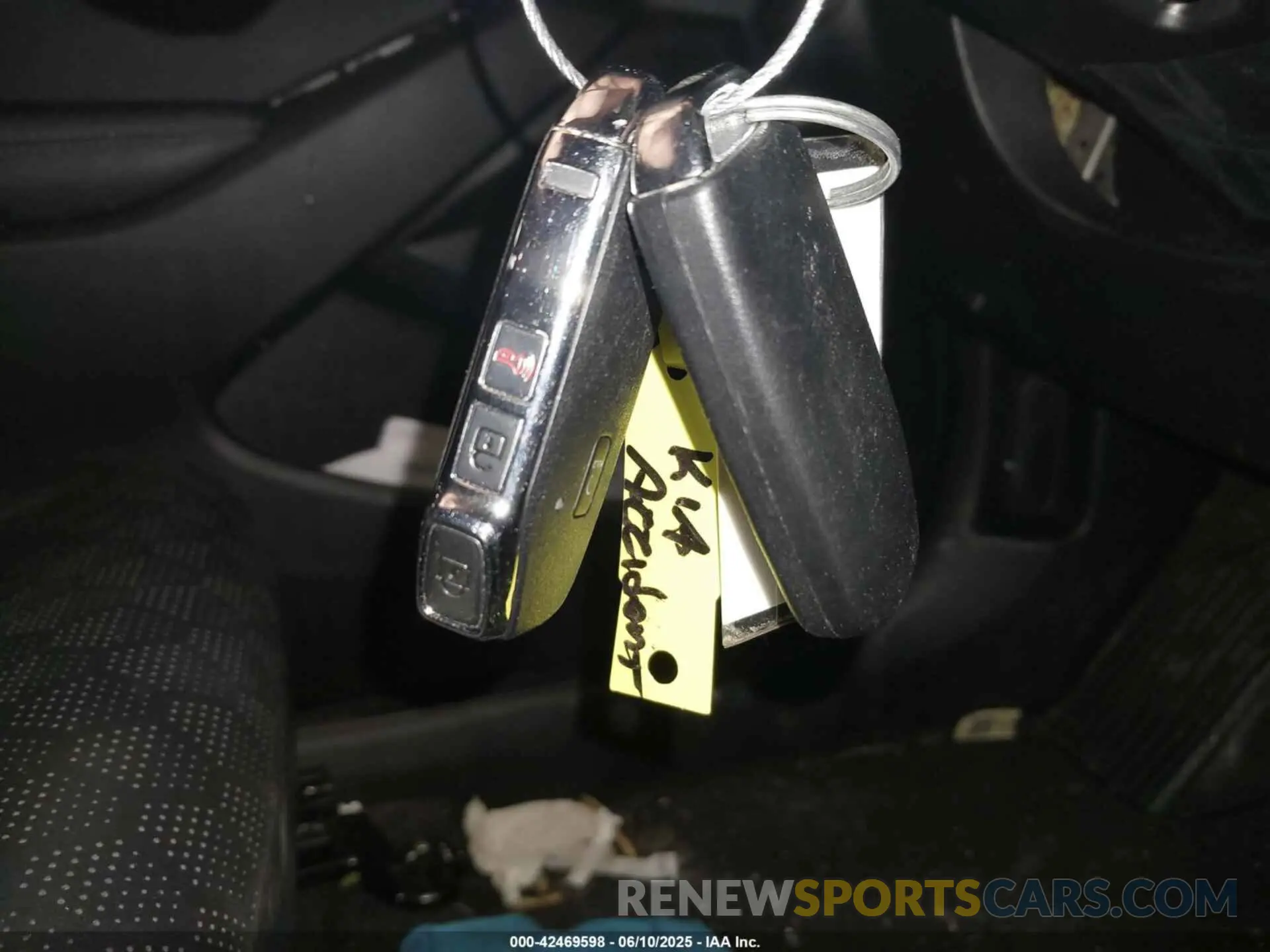 11 Photograph of a damaged car KNDERCAA3N7277292 KIA SELTOS 2022