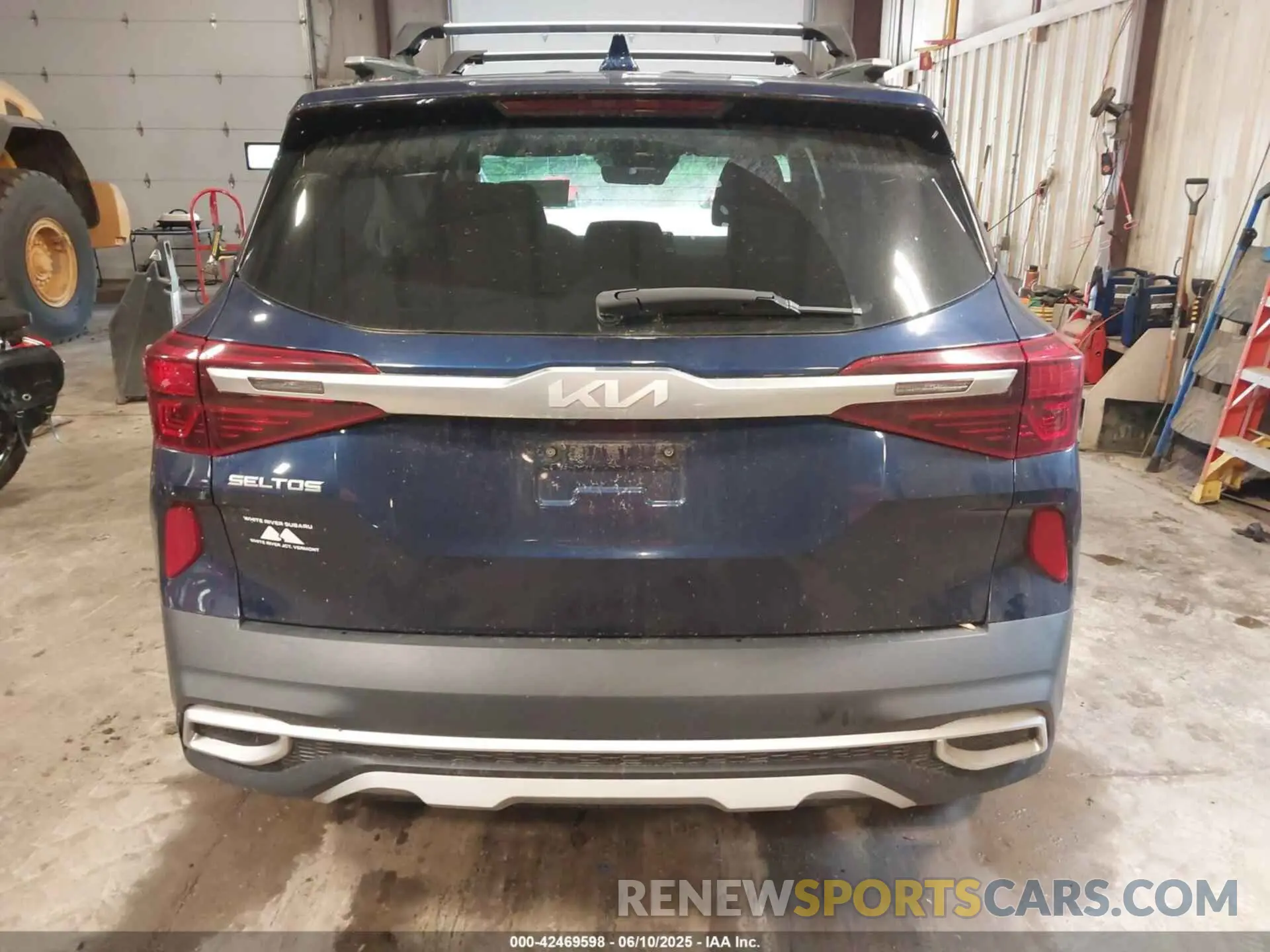 16 Photograph of a damaged car KNDERCAA3N7277292 KIA SELTOS 2022