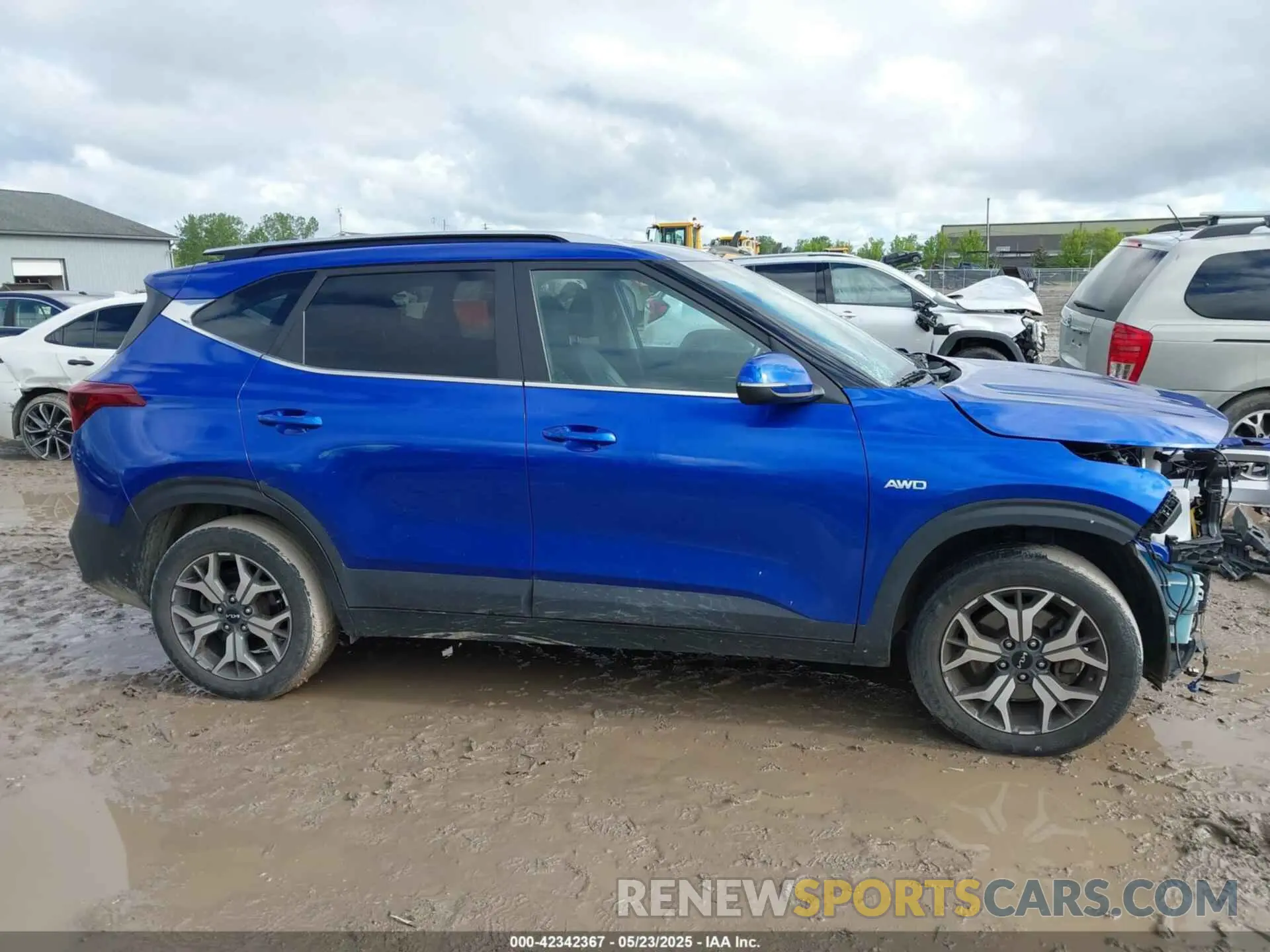 14 Photograph of a damaged car KNDERCAA5N7246531 KIA SELTOS 2022