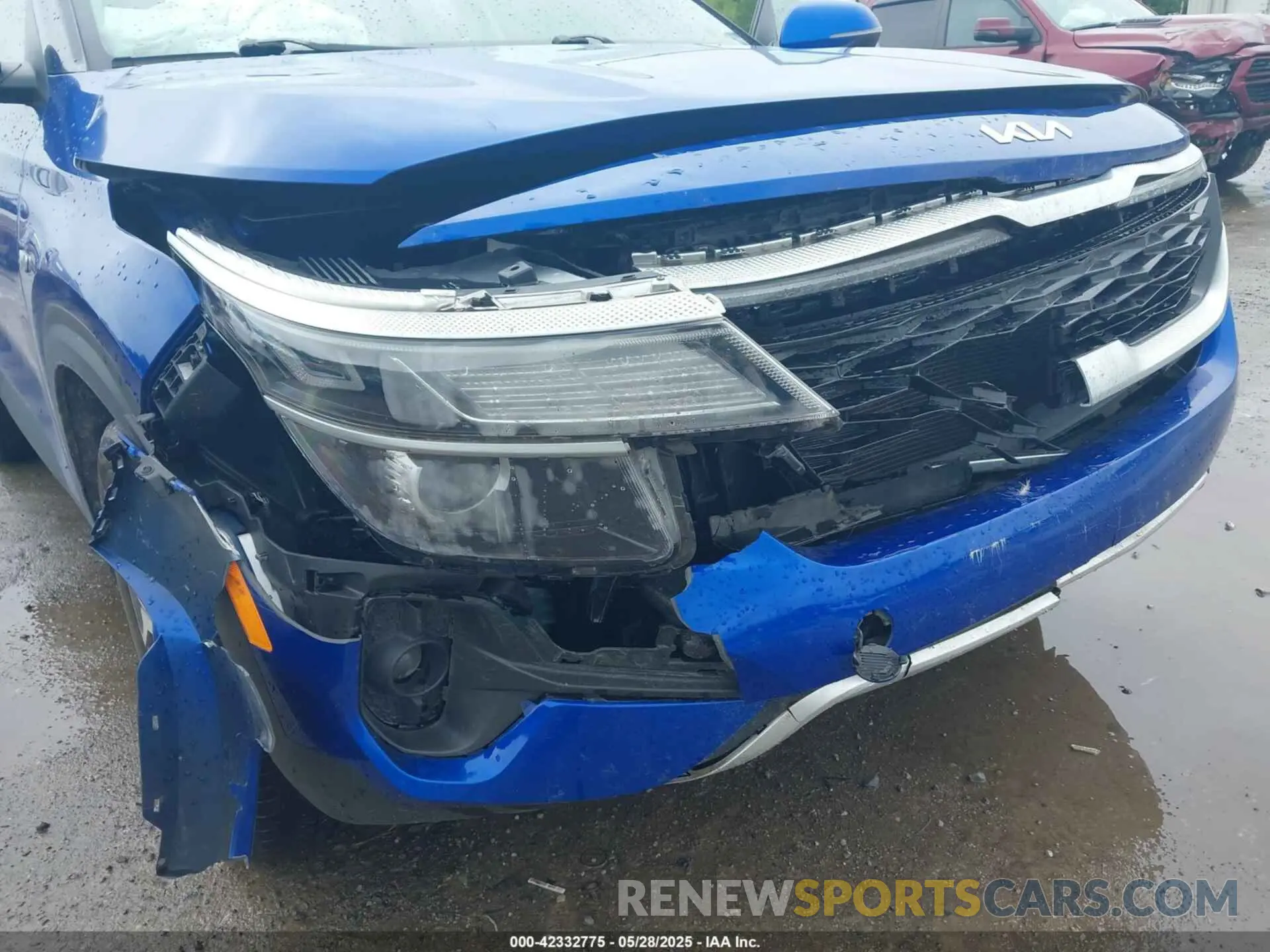 6 Photograph of a damaged car KNDERCAA8N7237970 KIA SELTOS 2022