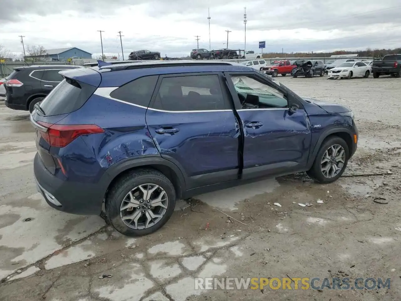 3 Photograph of a damaged car KNDERCAA8N7310853 KIA SELTOS 2022