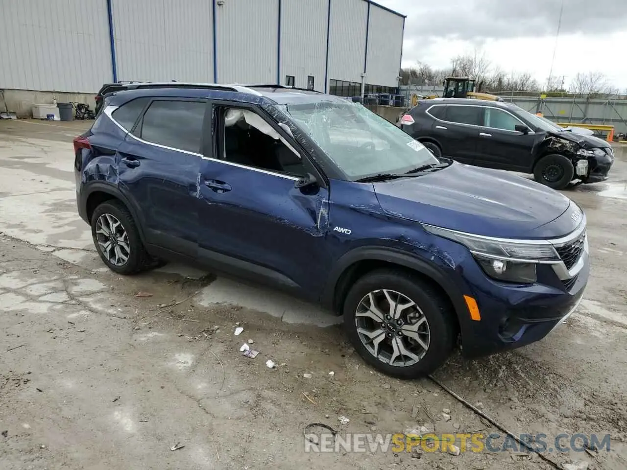 4 Photograph of a damaged car KNDERCAA8N7310853 KIA SELTOS 2022