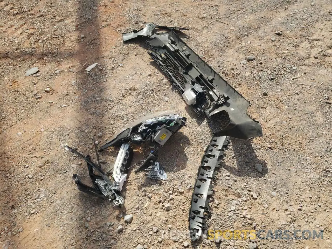 13 Photograph of a damaged car KNDETCA26N7268306 KIA SELTOS 2022
