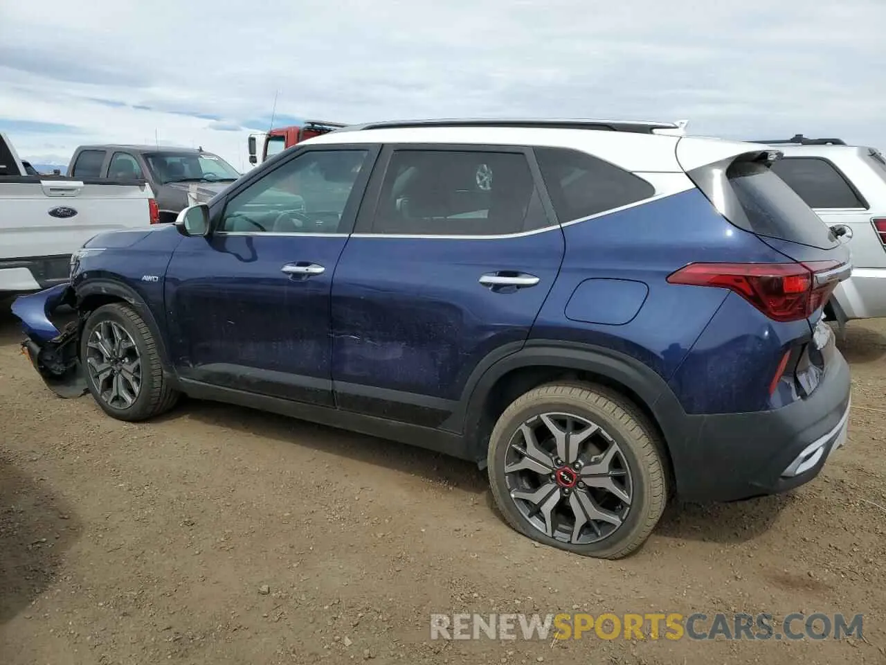2 Photograph of a damaged car KNDETCA27N7268234 KIA SELTOS 2022