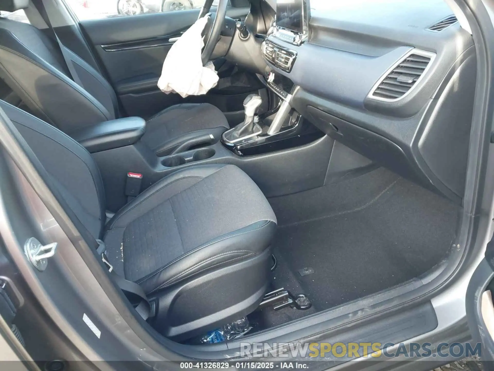 5 Photograph of a damaged car KNDEU2AA3N7315127 KIA SELTOS 2022