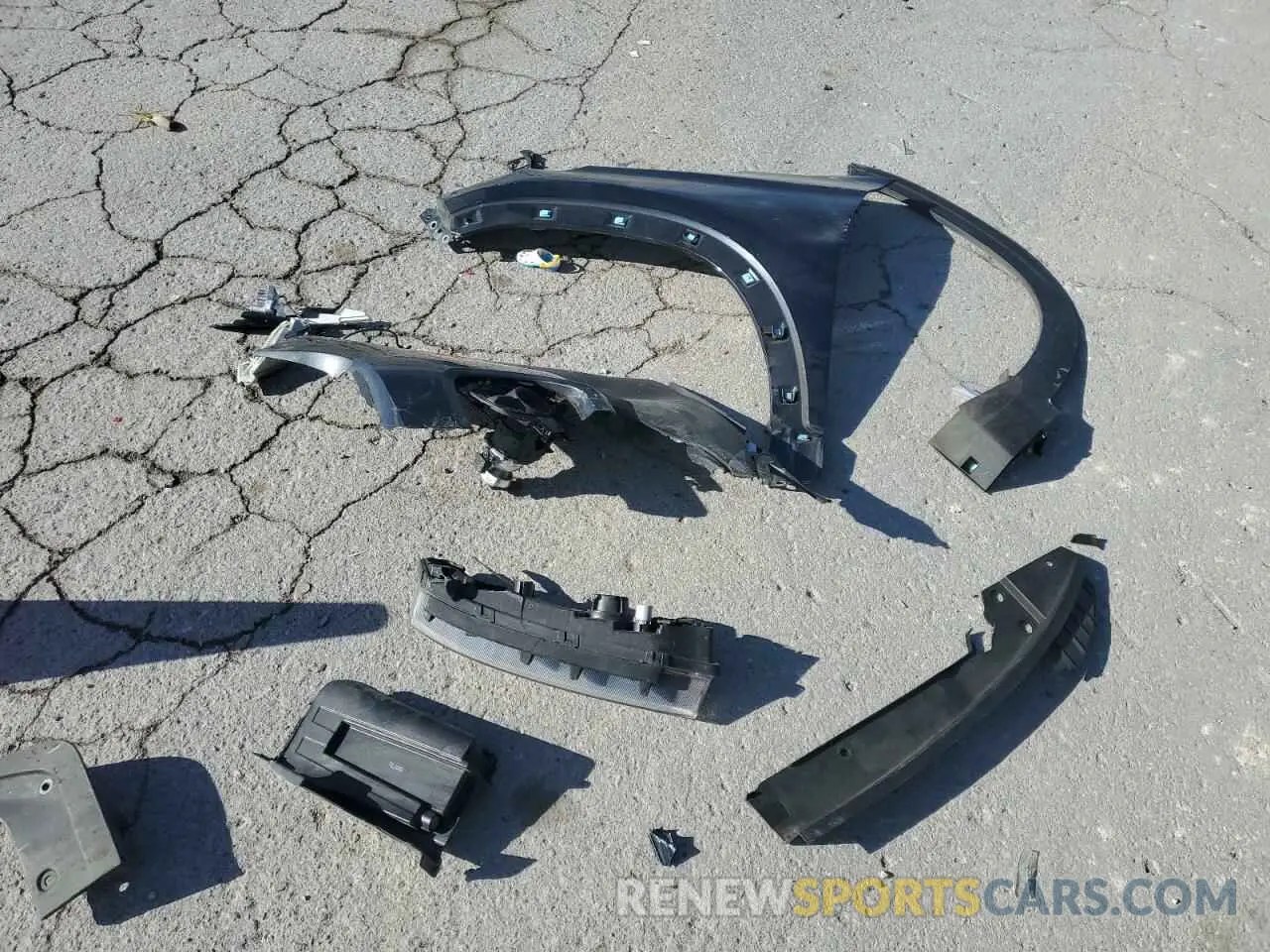 15 Photograph of a damaged car KNDEU2AA5N7260776 KIA SELTOS 2022