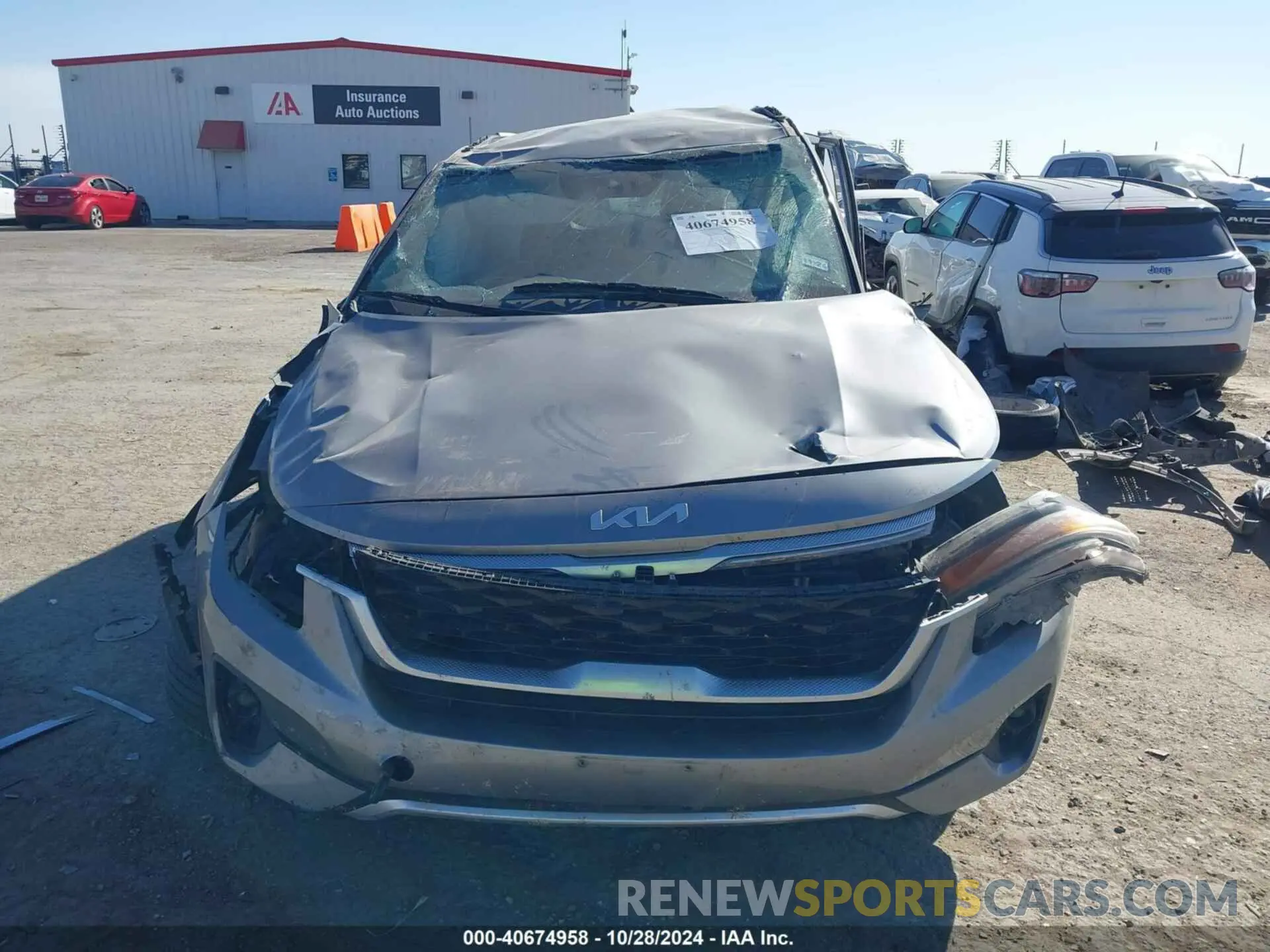 11 Photograph of a damaged car KNDEU2AA5N7287234 KIA SELTOS 2022