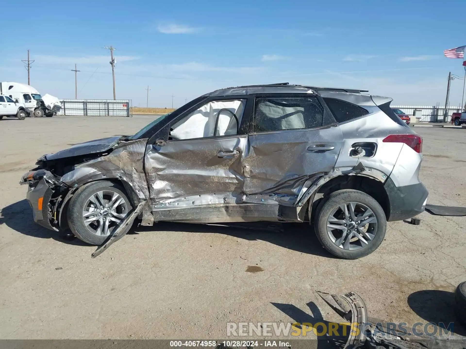 13 Photograph of a damaged car KNDEU2AA5N7287234 KIA SELTOS 2022