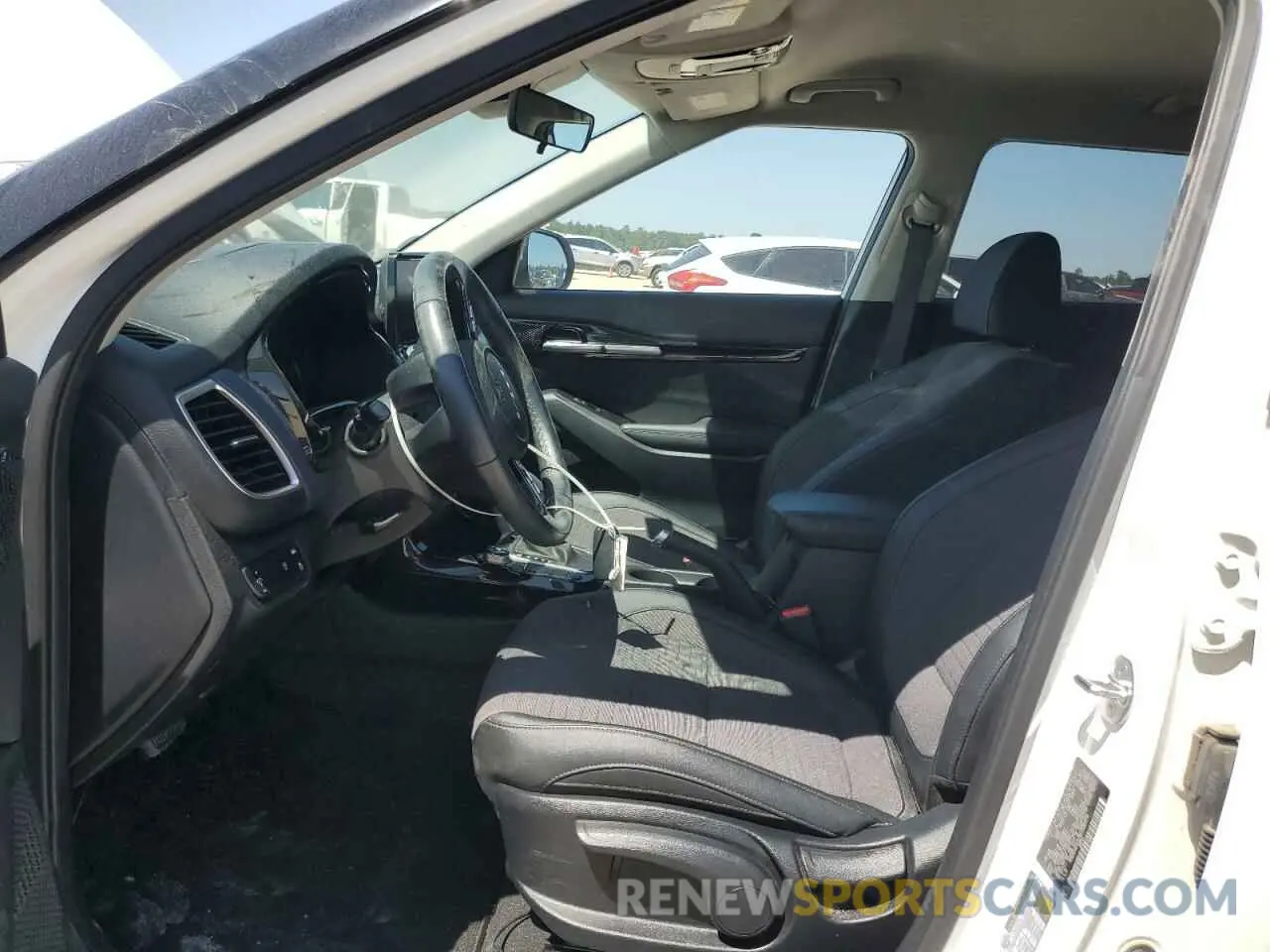 7 Photograph of a damaged car KNDEU2AA7N7330374 KIA SELTOS 2022