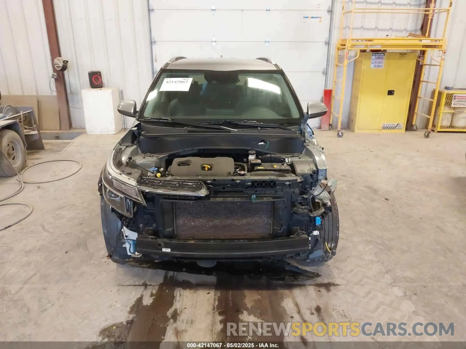 12 Photograph of a damaged car KNDEU2AA8N7263350 KIA SELTOS 2022