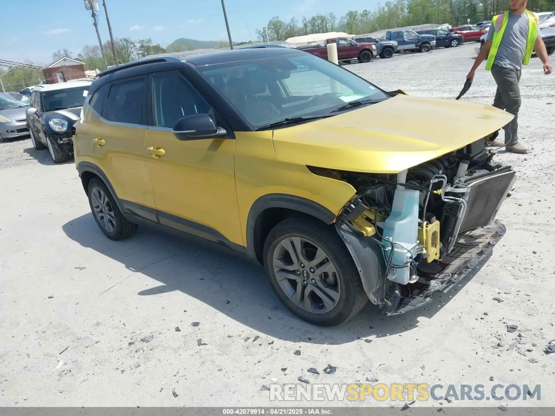 1 Photograph of a damaged car KNDEU2AA9N7246153 KIA SELTOS 2022