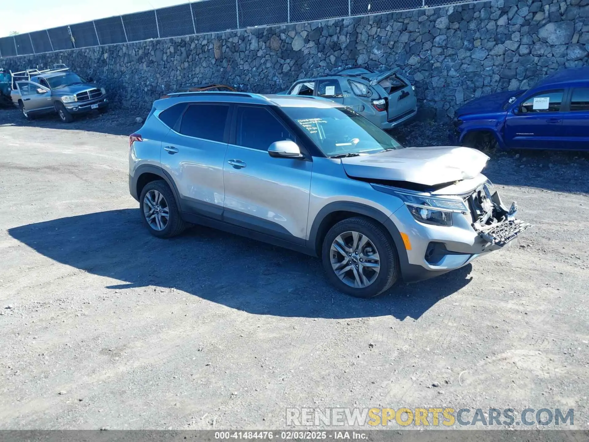 1 Photograph of a damaged car KNDEU2AA9N7269187 KIA SELTOS 2022