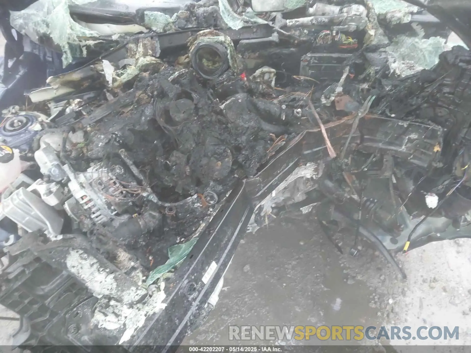 10 Photograph of a damaged car KNDEUCA24N7241036 KIA SELTOS 2022