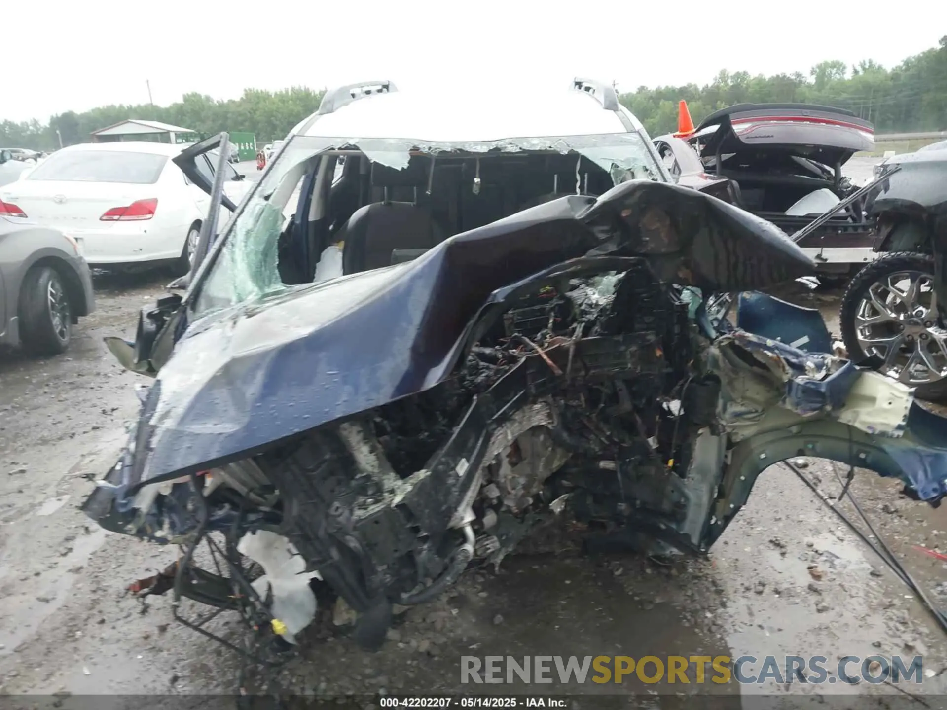 11 Photograph of a damaged car KNDEUCA24N7241036 KIA SELTOS 2022