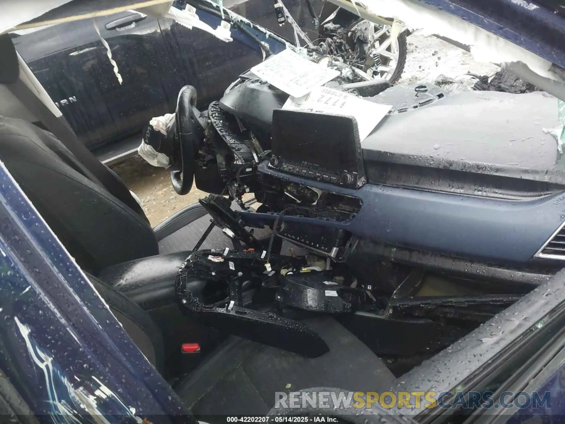 5 Photograph of a damaged car KNDEUCA24N7241036 KIA SELTOS 2022