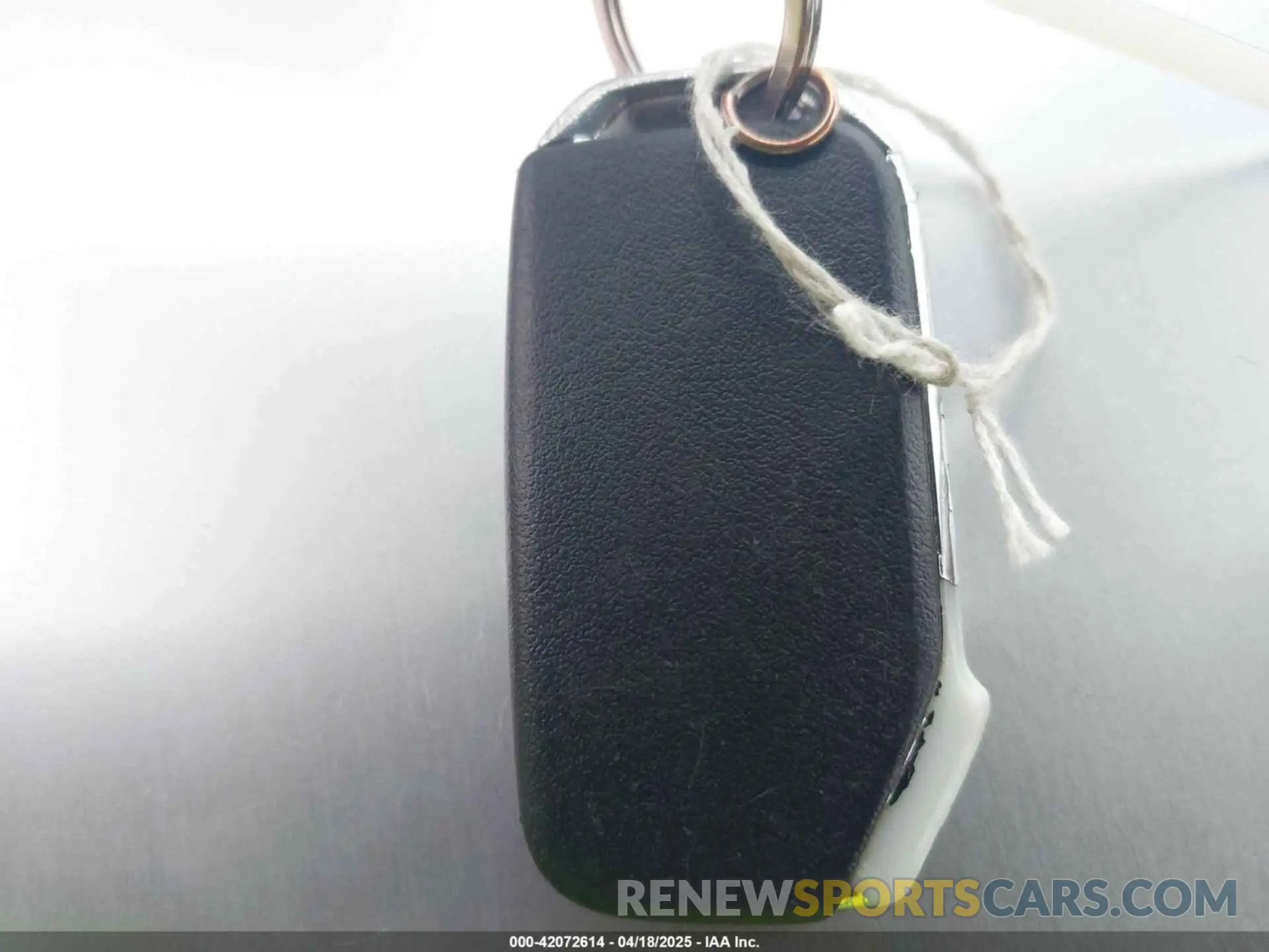 11 Photograph of a damaged car KNDEUCAA0N7245608 KIA SELTOS 2022