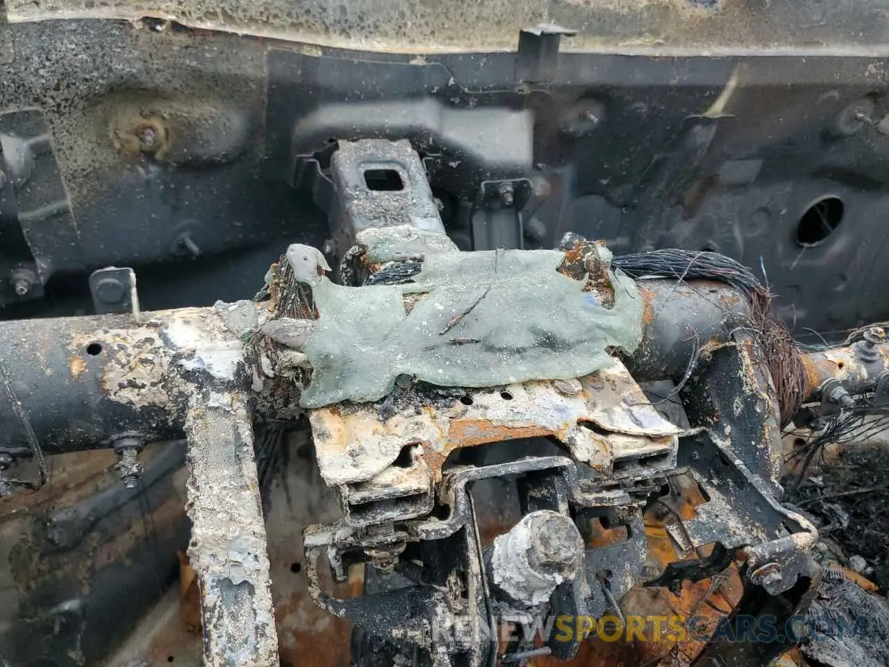 9 Photograph of a damaged car KNDEUCAA1N7250624 KIA SELTOS 2022