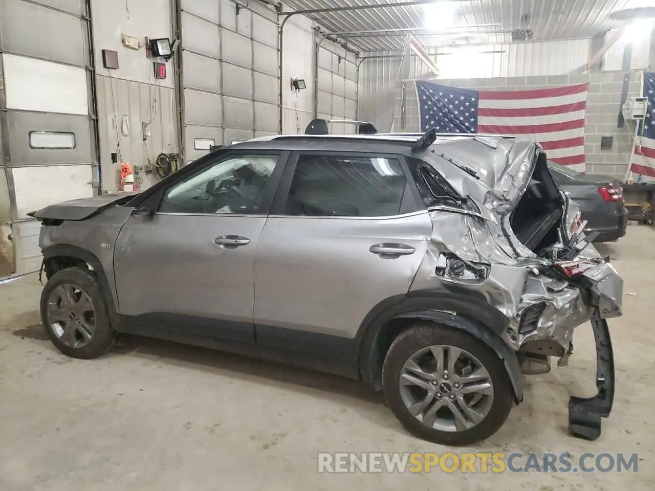 2 Photograph of a damaged car KNDEUCAA1N7281162 KIA SELTOS 2022