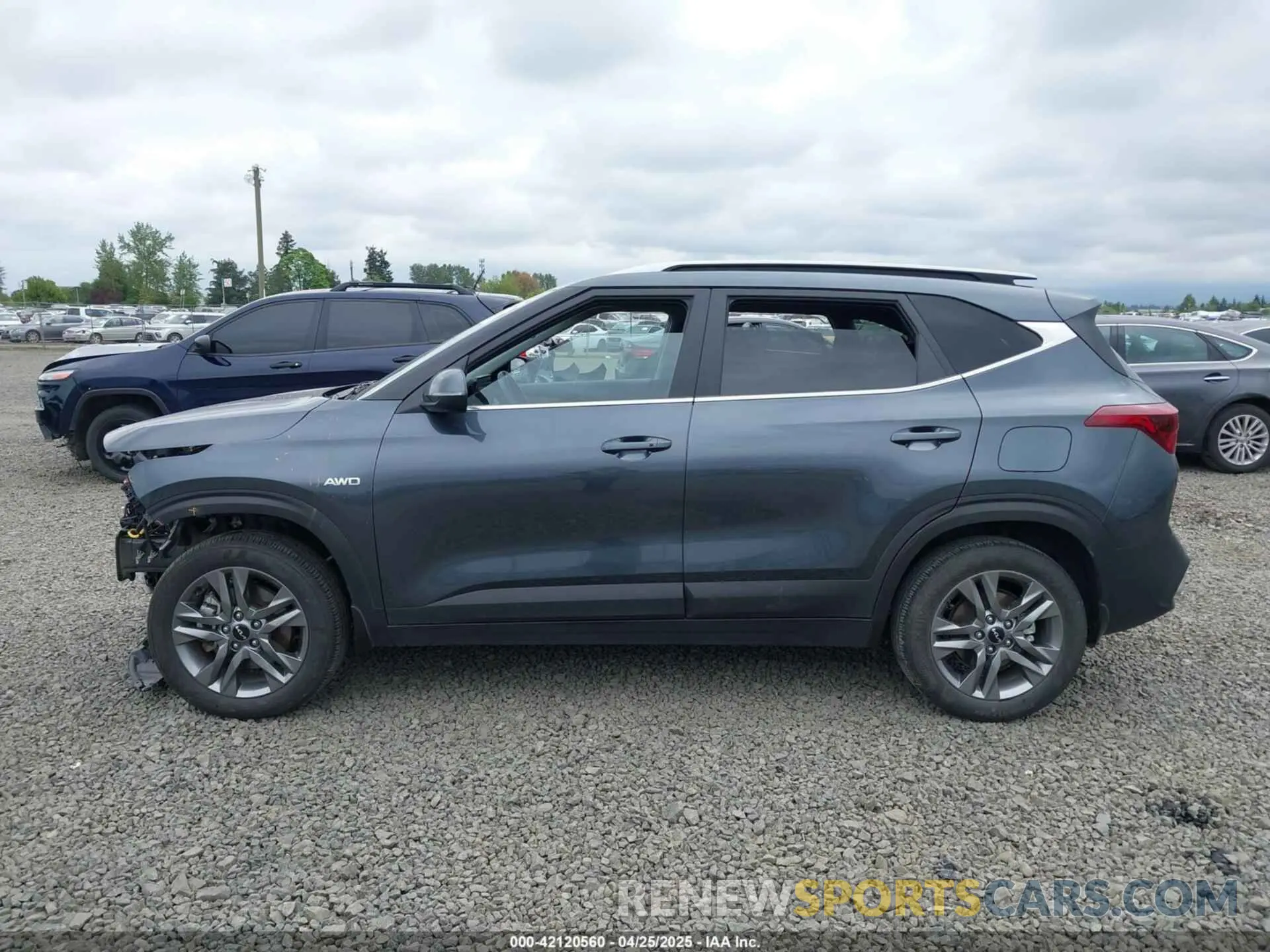 15 Photograph of a damaged car KNDEUCAA1N7314256 KIA SELTOS 2022