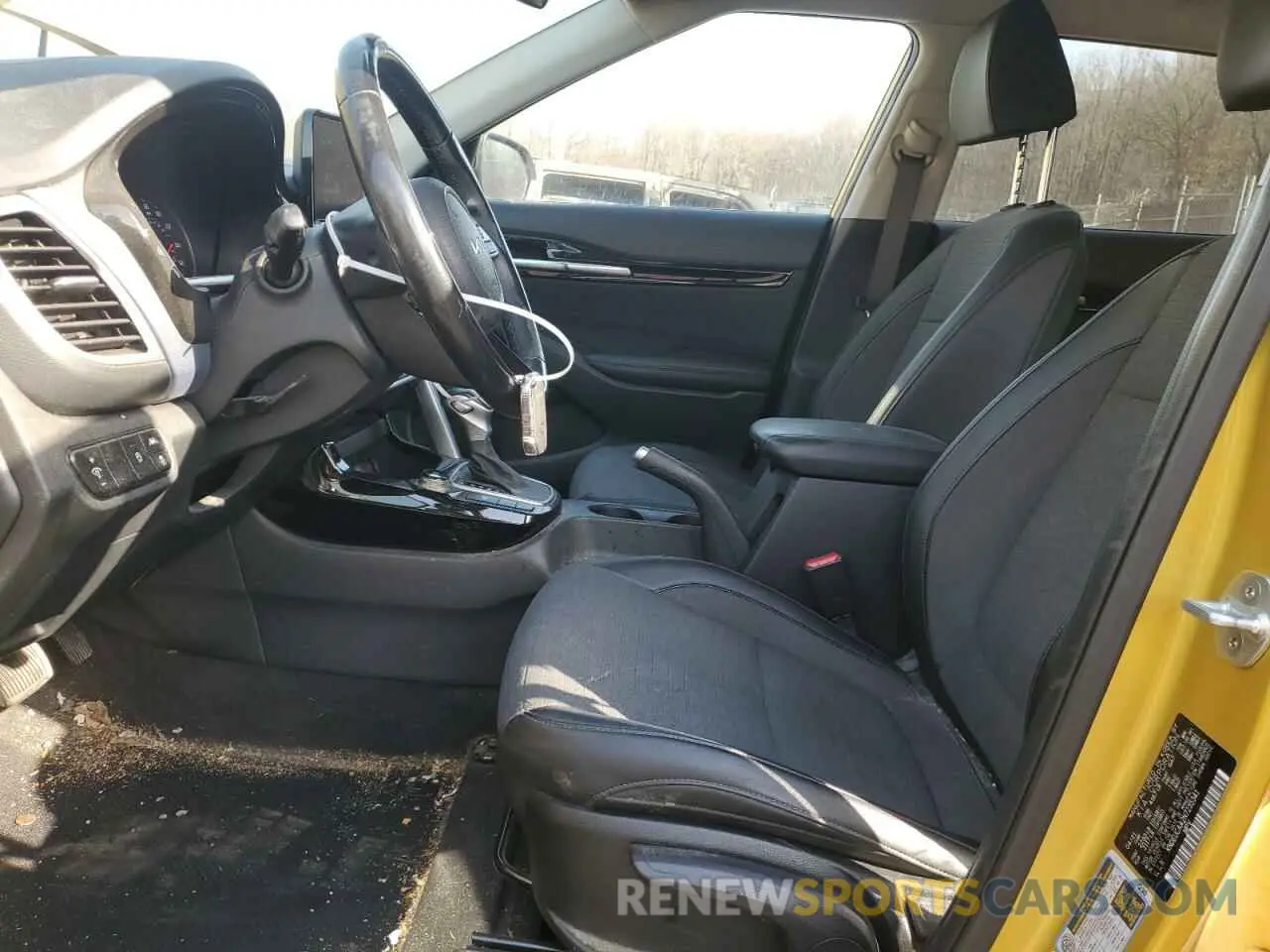 7 Photograph of a damaged car KNDEUCAA2N7235341 KIA SELTOS 2022