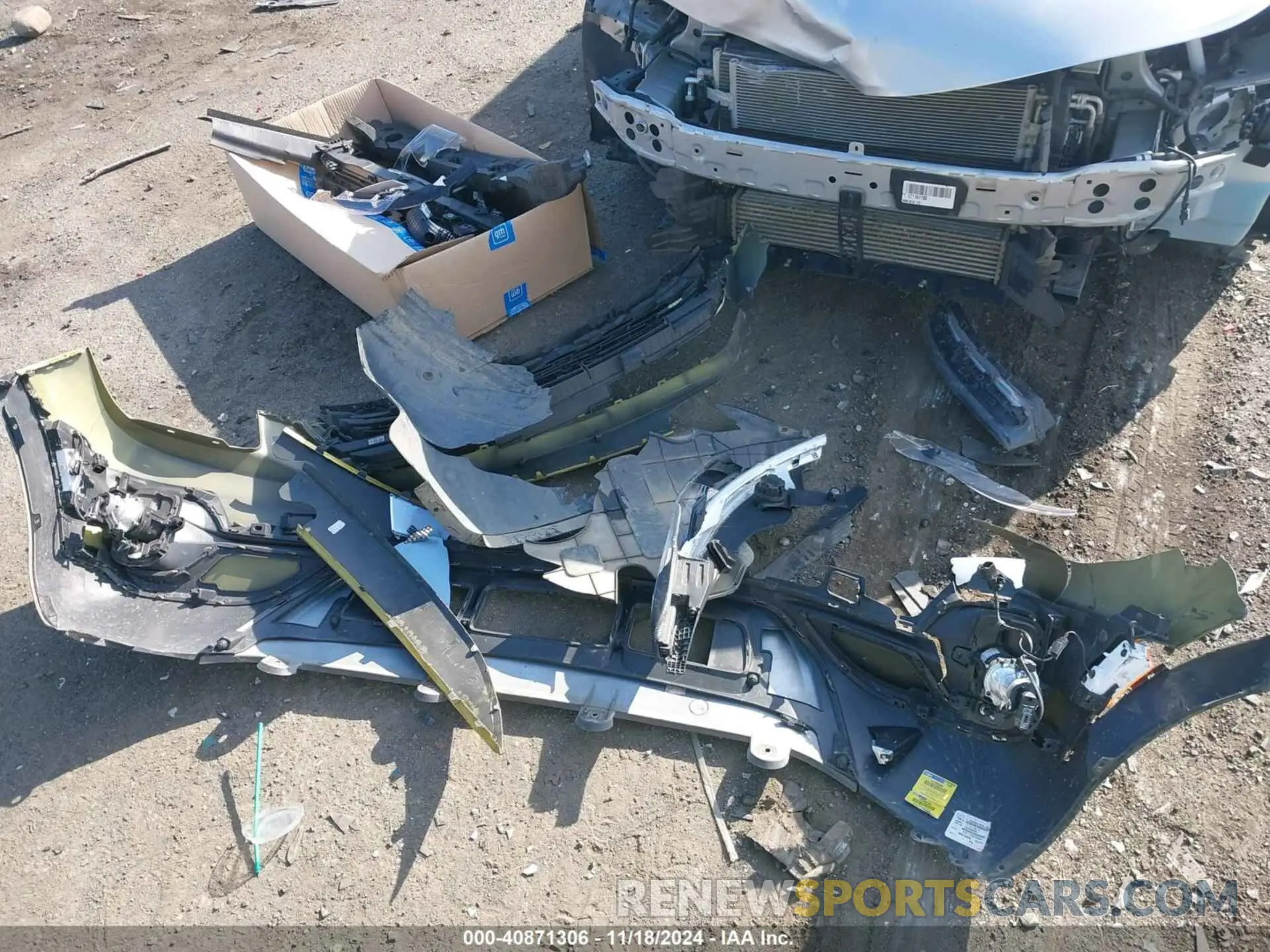 12 Photograph of a damaged car KNDEUCAA7N7311538 KIA SELTOS 2022