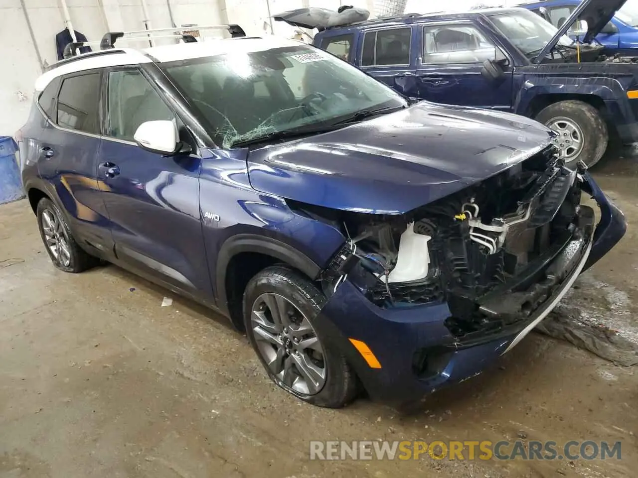 4 Photograph of a damaged car KNDEUCAA7N7319896 KIA SELTOS 2022