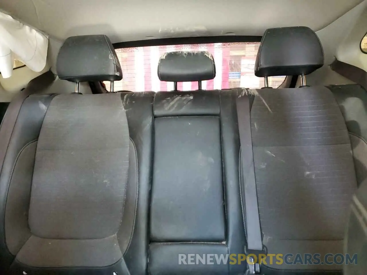 10 Photograph of a damaged car KNDEUCAA8N7307708 KIA SELTOS 2022