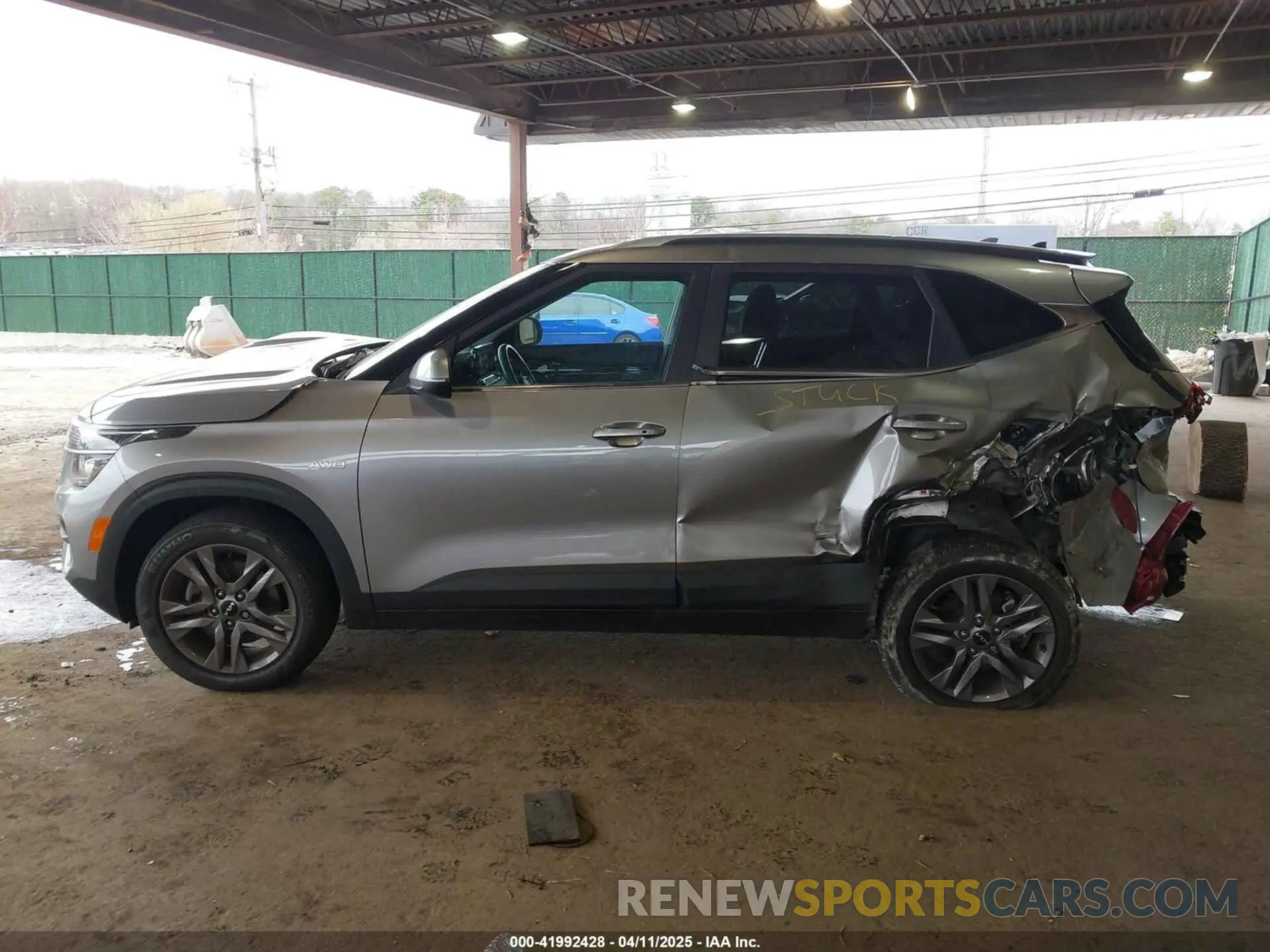 15 Photograph of a damaged car KNDEUCAA9N7307684 KIA SELTOS 2022