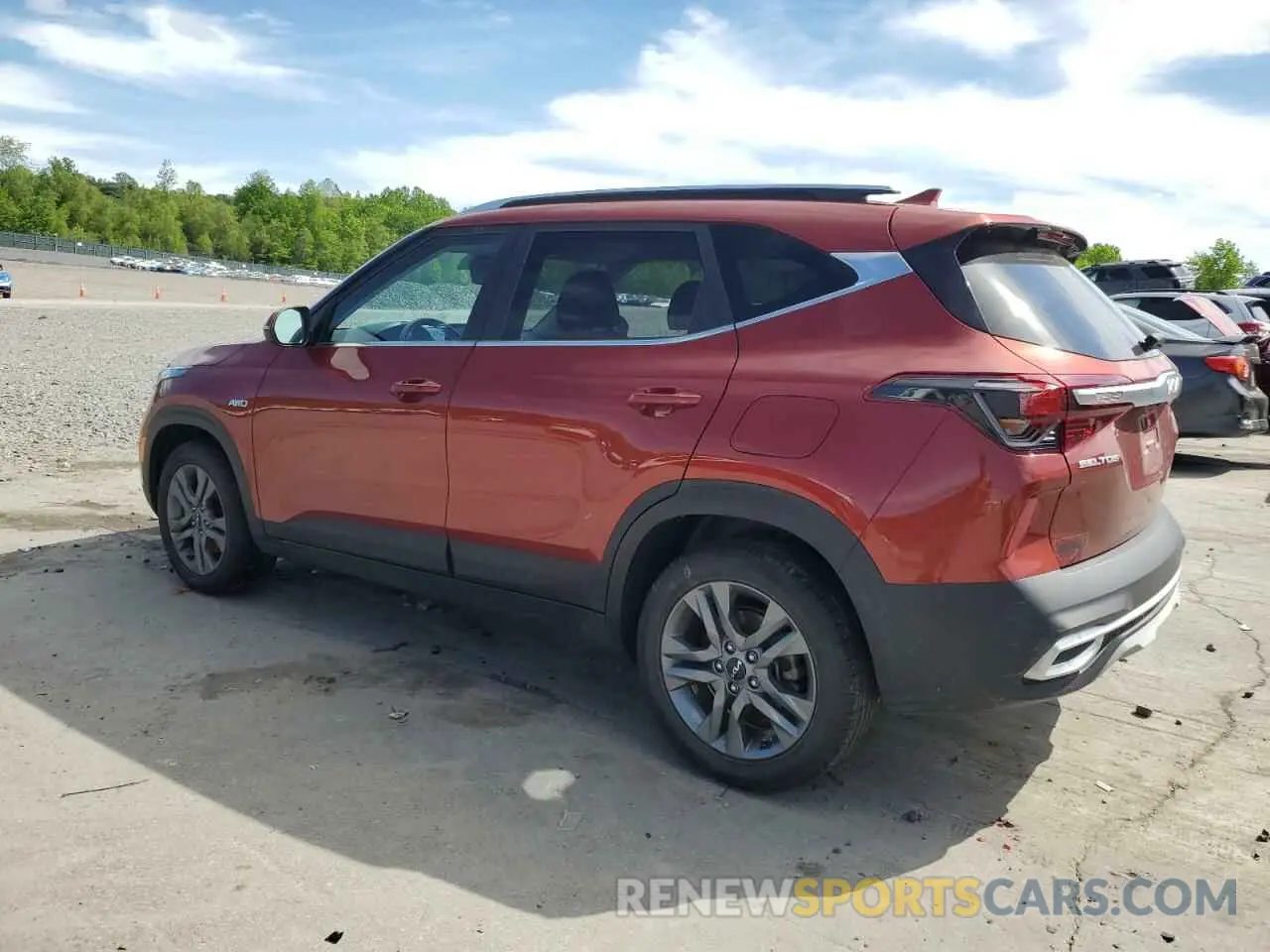 2 Photograph of a damaged car KNDEUCAAXN7276641 KIA SELTOS 2022